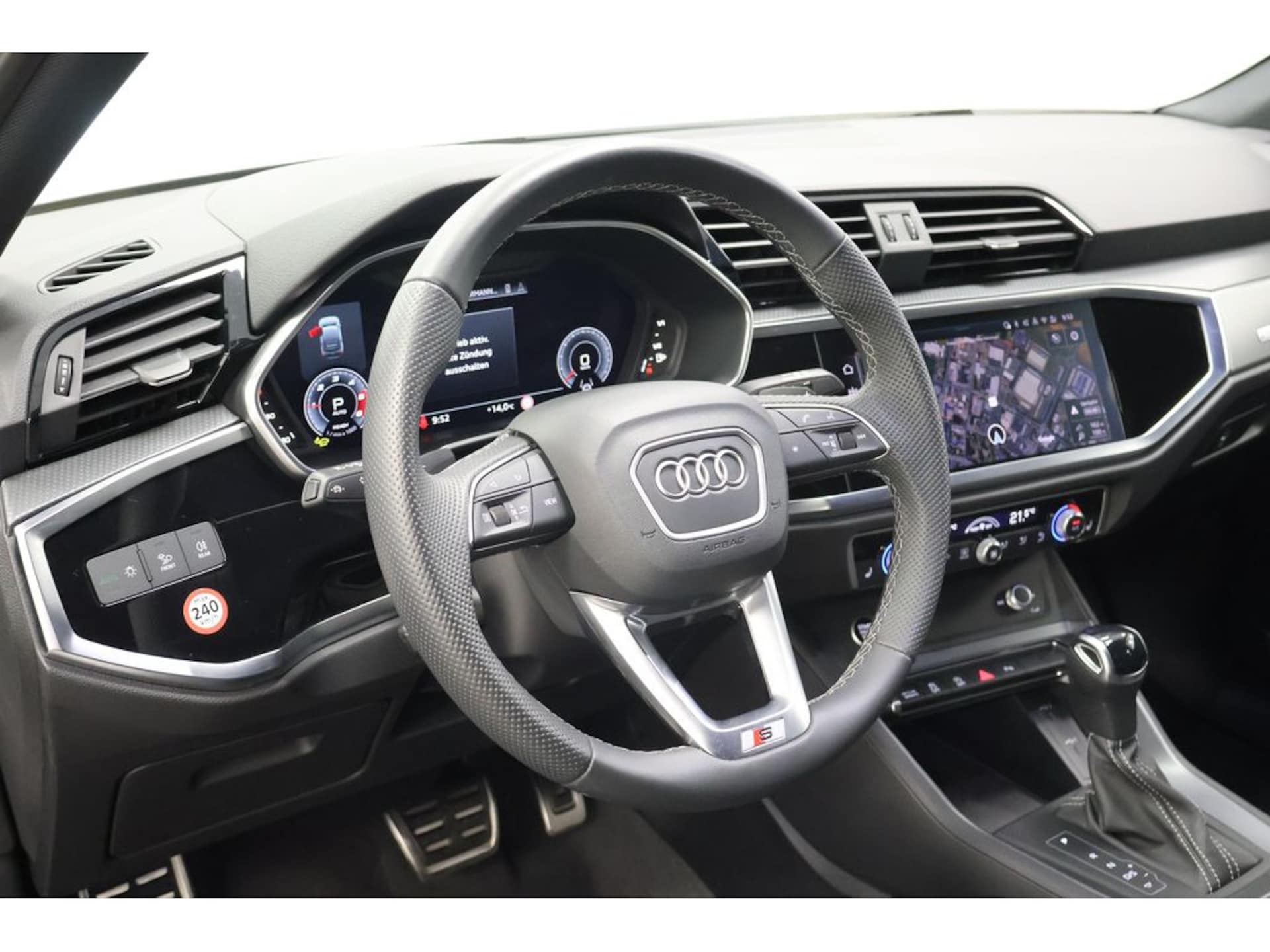 Audi Q3 Sportback S line