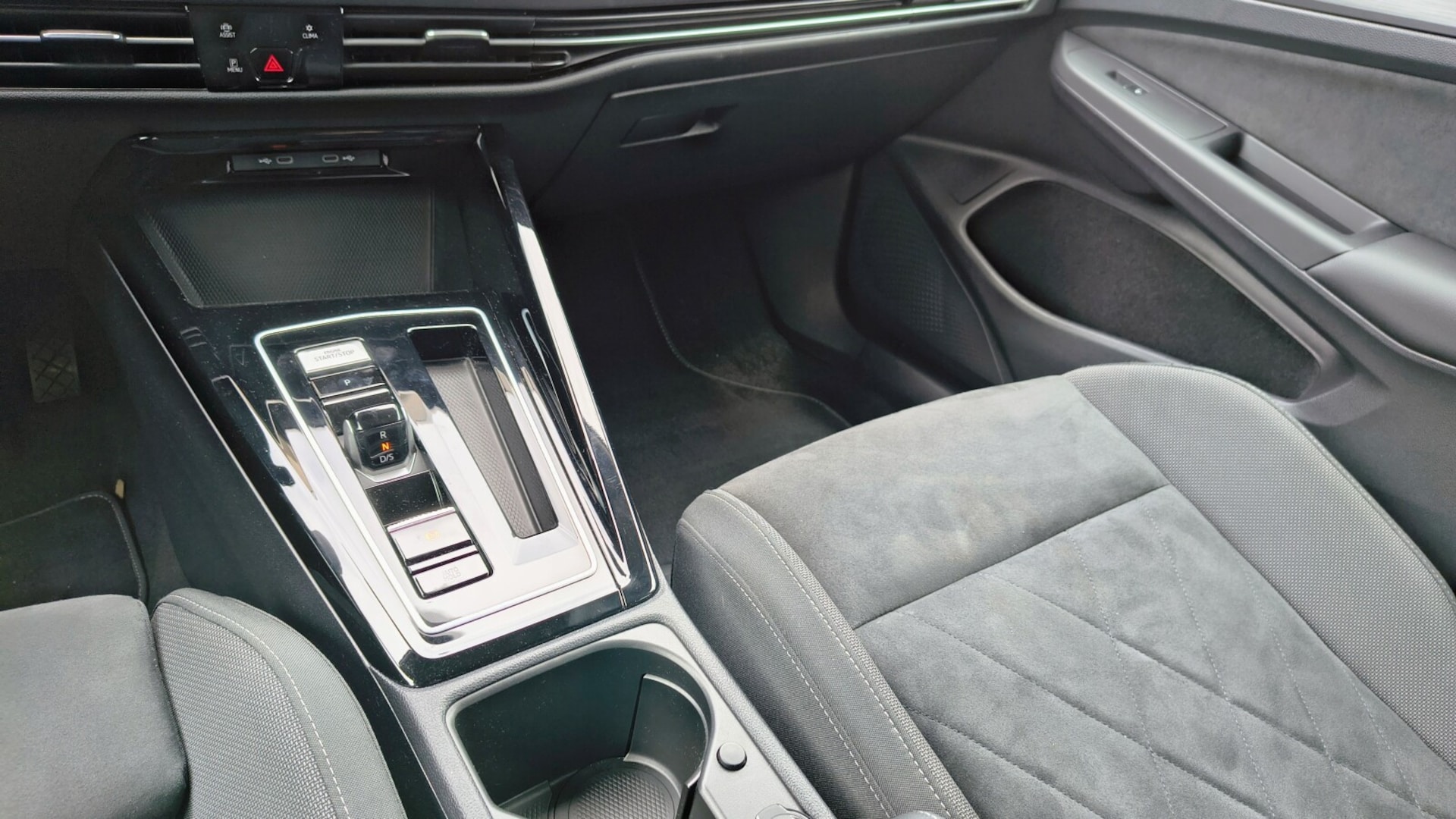 Volkswagen Golf Style