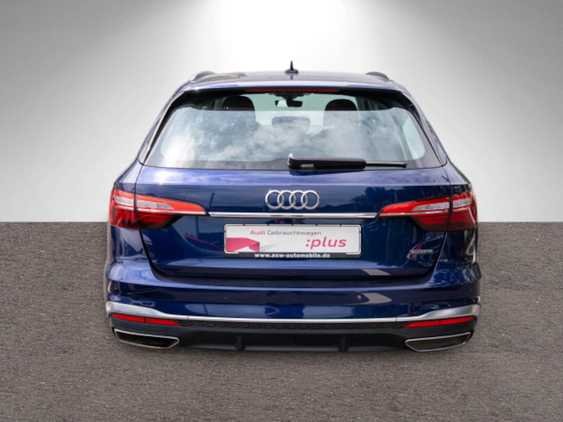 Audi A4 Avant S line