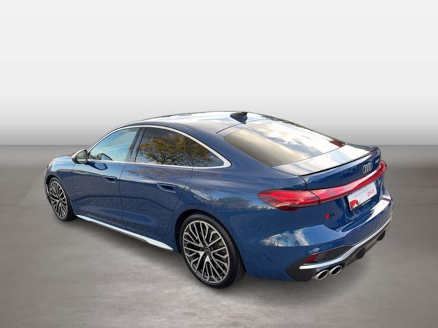 Bild über Audi S5 Limousine TFSI 270 kW S tronic - für weitere Informationen kontaktieren Sie den Audi Partner