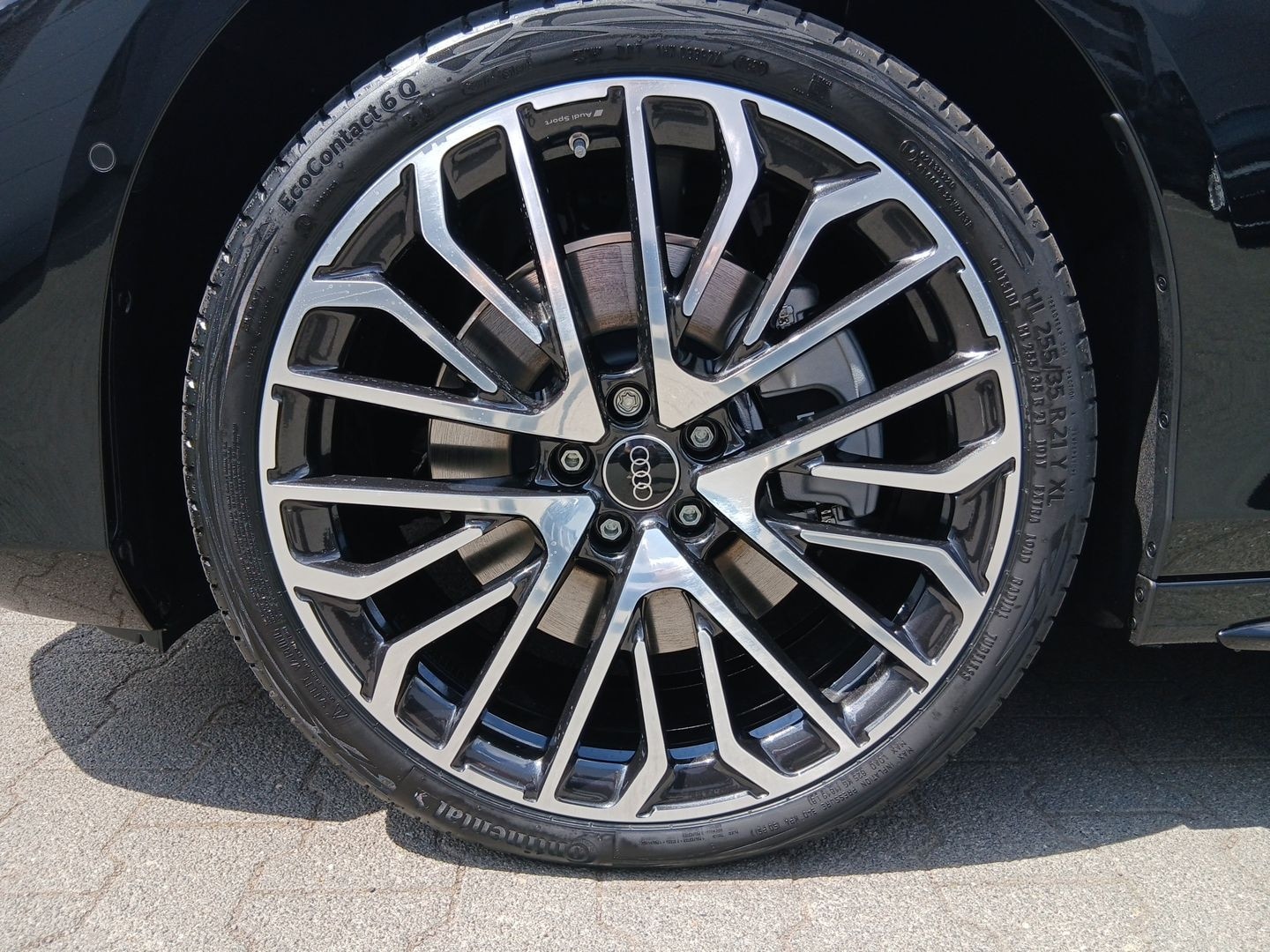 Bild über Audi A6 Limousine edition one TDI quattro 220 kW S tronic - für weitere Informationen kontaktieren Sie den Audi Partner