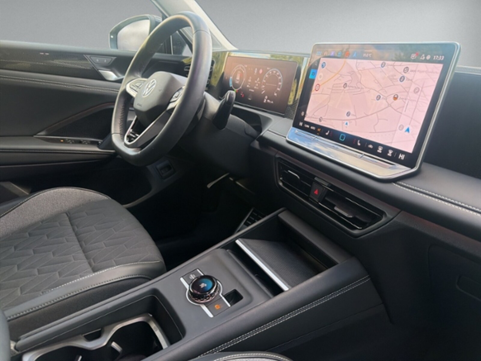 Volkswagen Tiguan – Bild 15