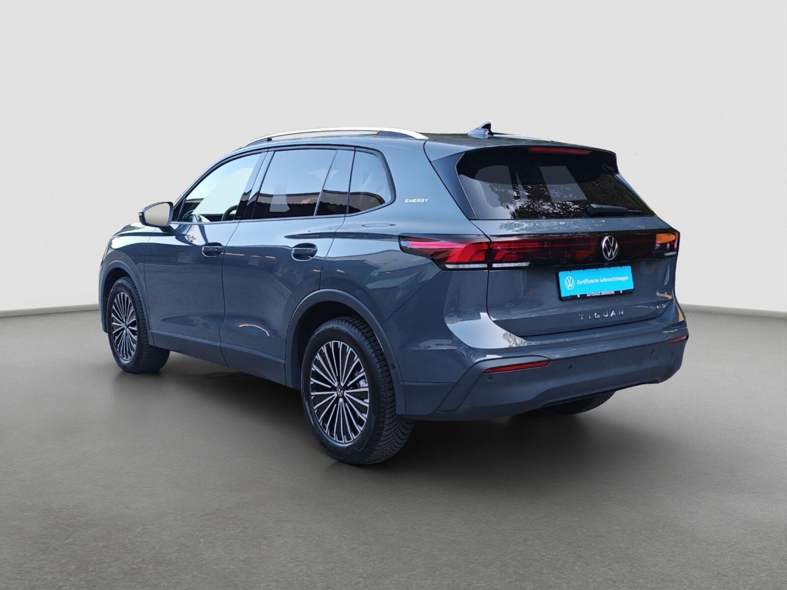 Volkswagen Tiguan – Bild 8