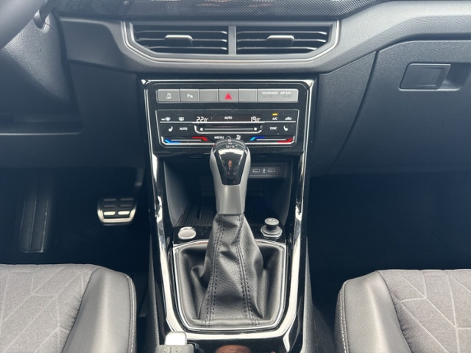 Volkswagen T-Cross – Bild 10
