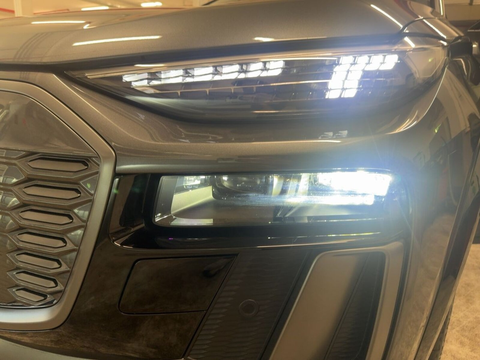 Audi Q6 Sportback e-tron – Bild 16
