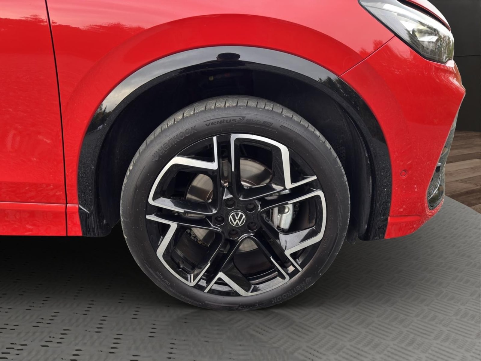 Volkswagen Tiguan – Bild 6