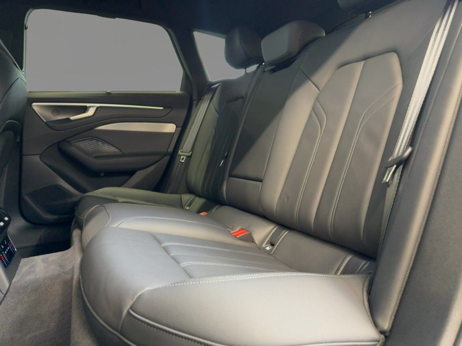 Audi A6 Avant – Bild 8