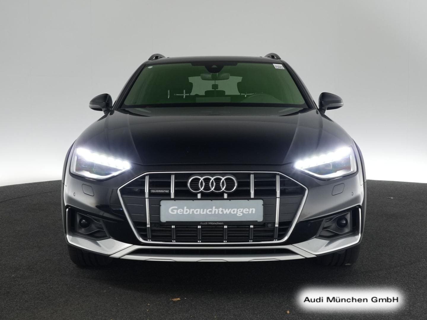 Bild über Audi A4 allroad quattro 45 TFSI quattro S tronic - für weitere Informationen kontaktieren Sie den Audi Partner