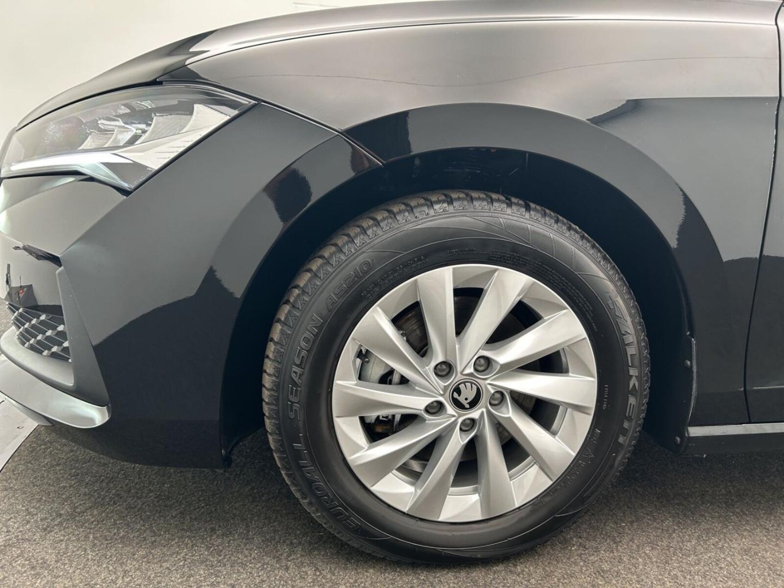 Škoda Superb Combi – Bild 15