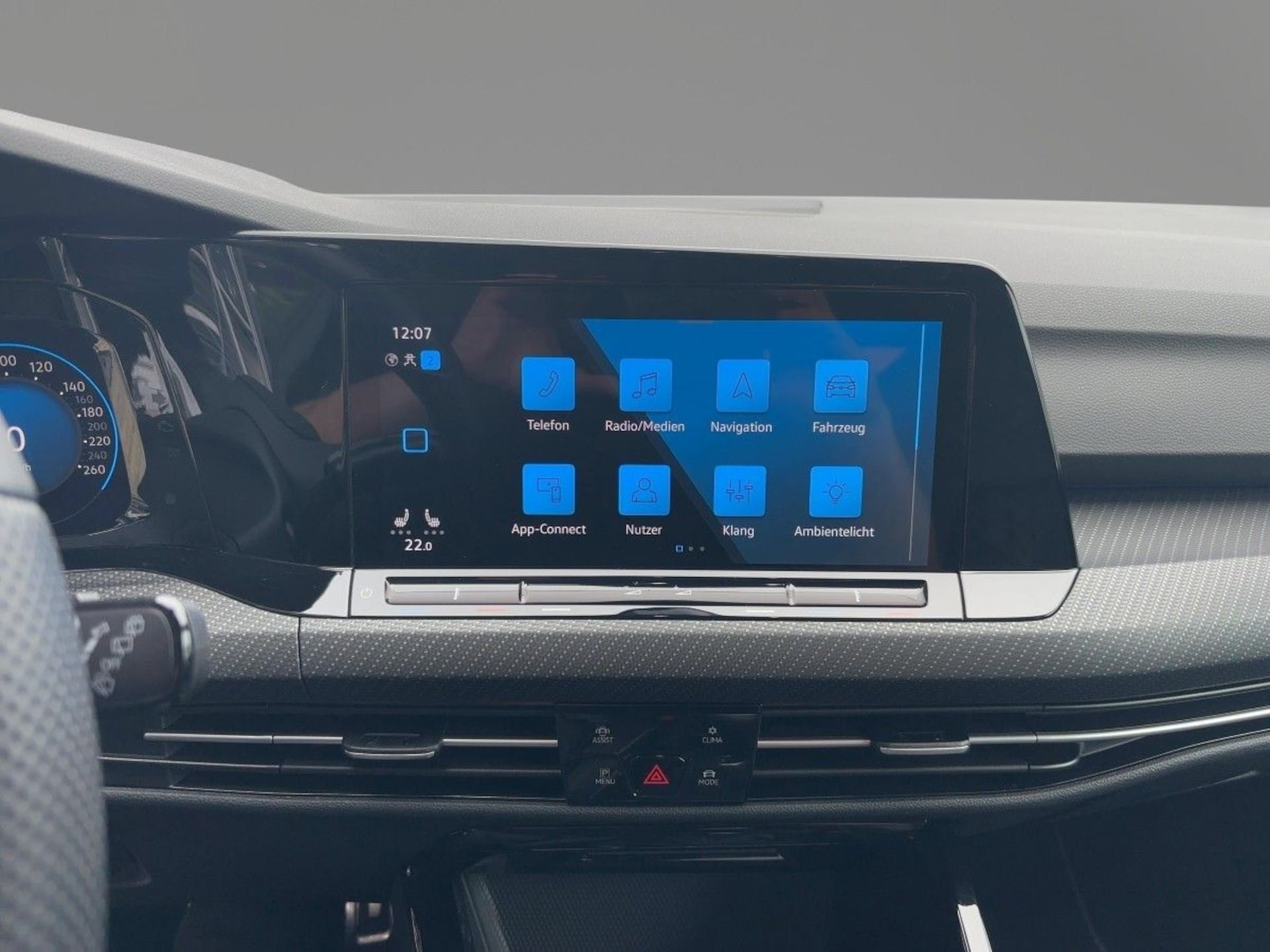 Volkswagen Golf R-Line