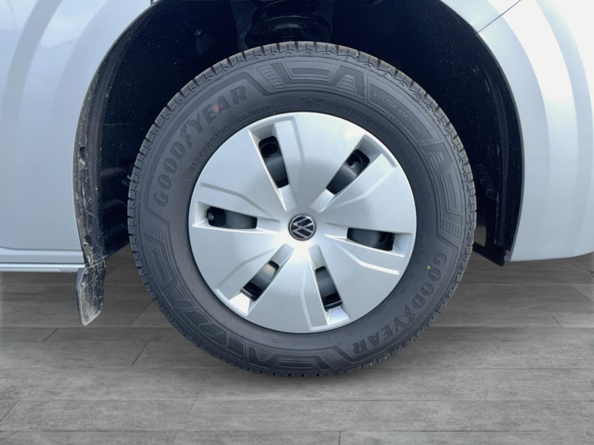 Volkswagen Transporter Kombi kurzer Radstand