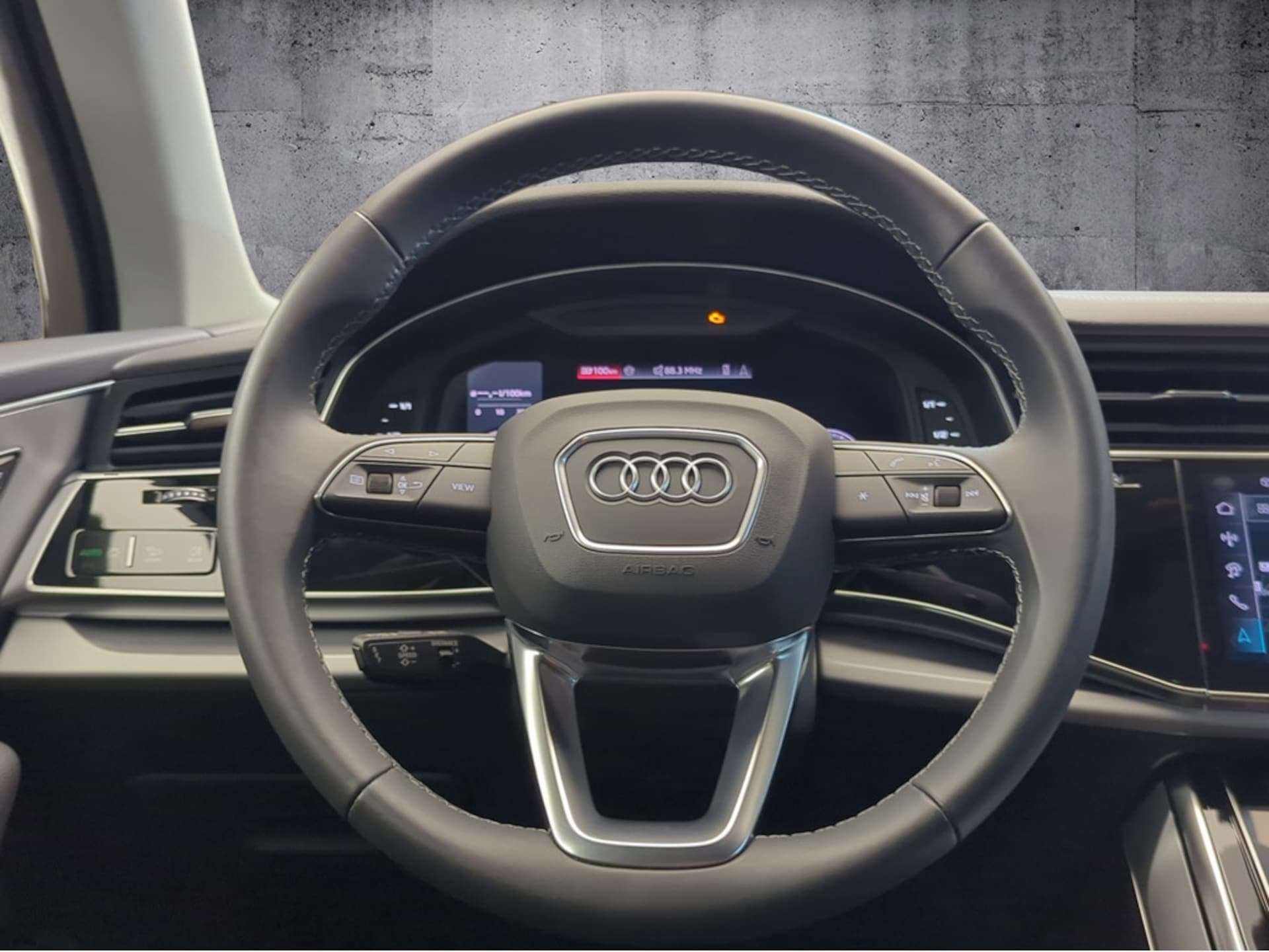 Audi Q7 SUV TFSI e