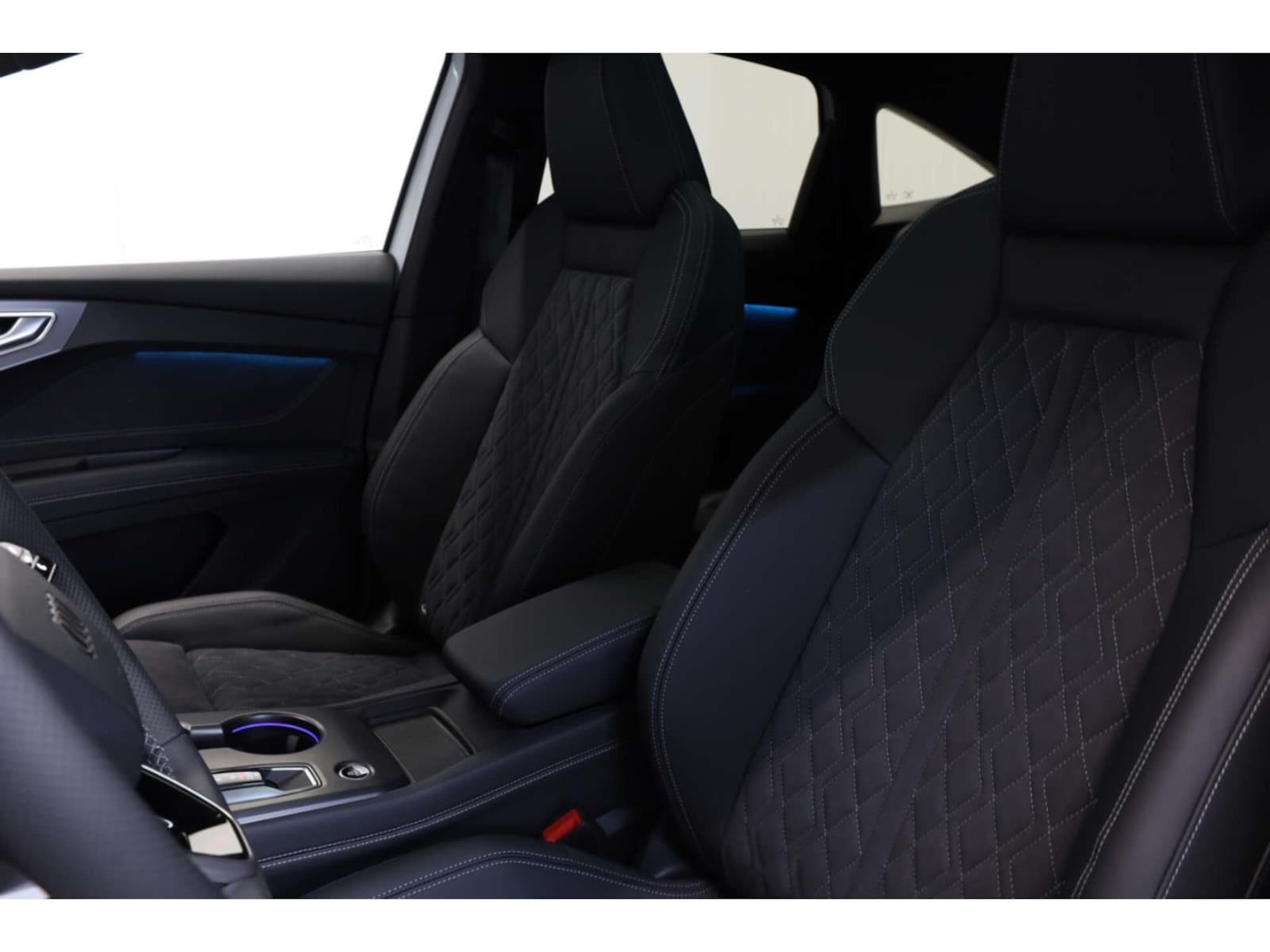 Audi Q4 Sportback e-tron – Bild 10