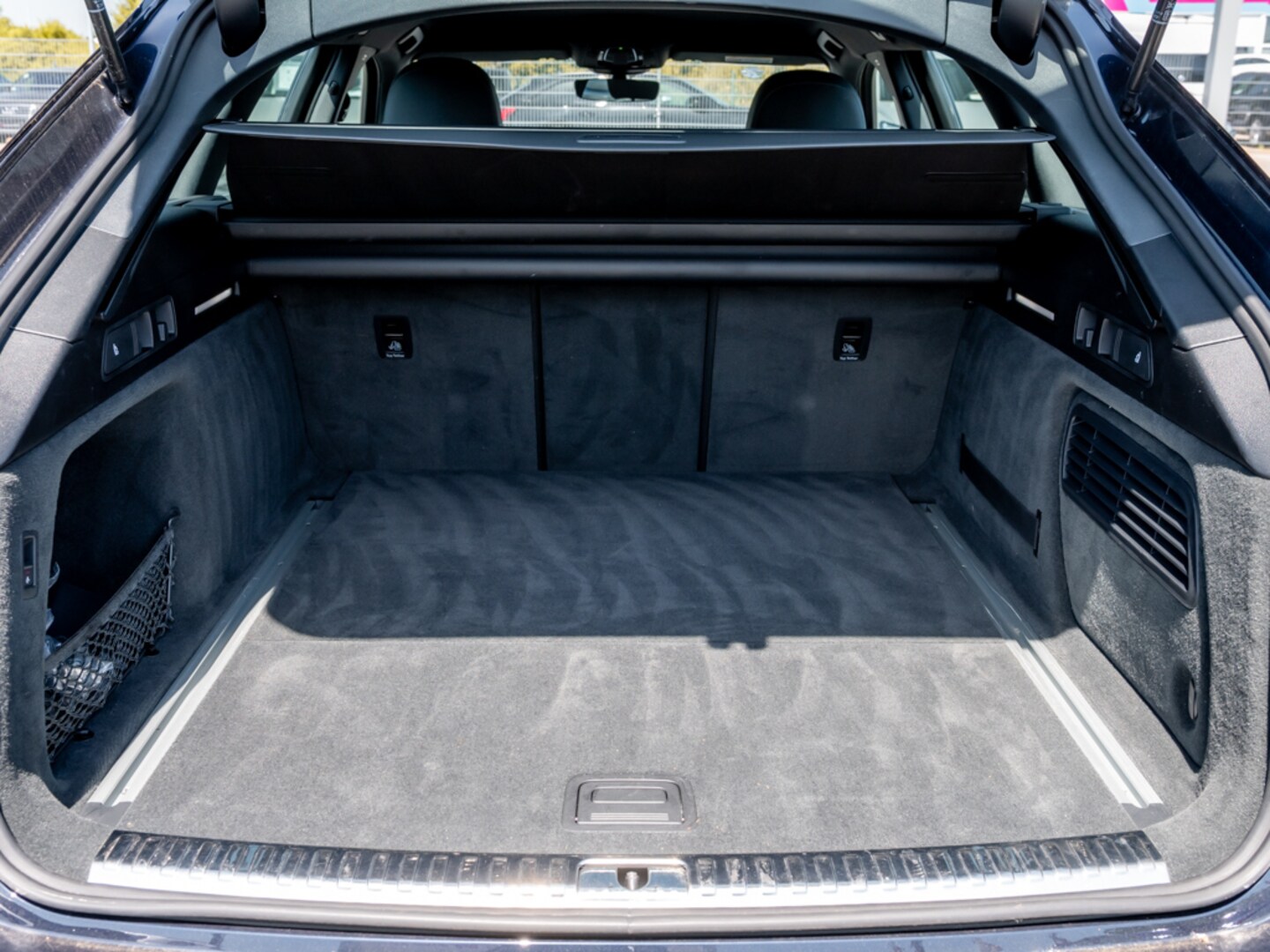 Bild über Audi A6 Avant advanced 45 TFSI S tronic - für weitere Informationen kontaktieren Sie den Audi Partner