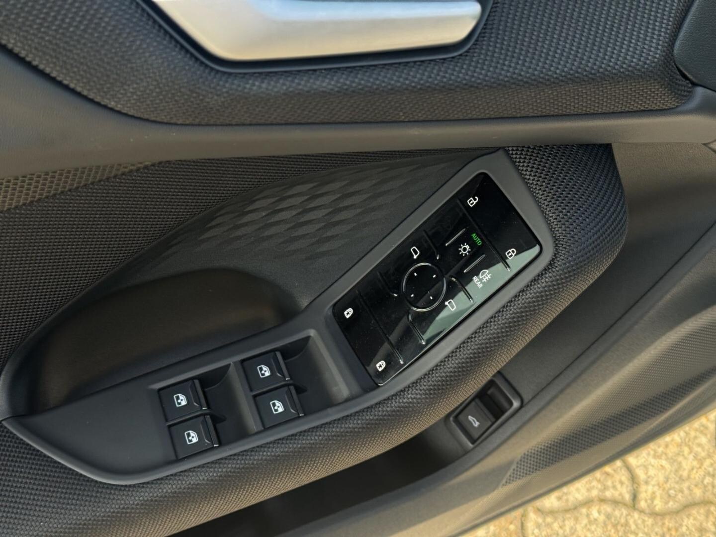 Bild über Audi A5 Avant TFSI 110 kW S tronic - für weitere Informationen kontaktieren Sie den Audi Partner