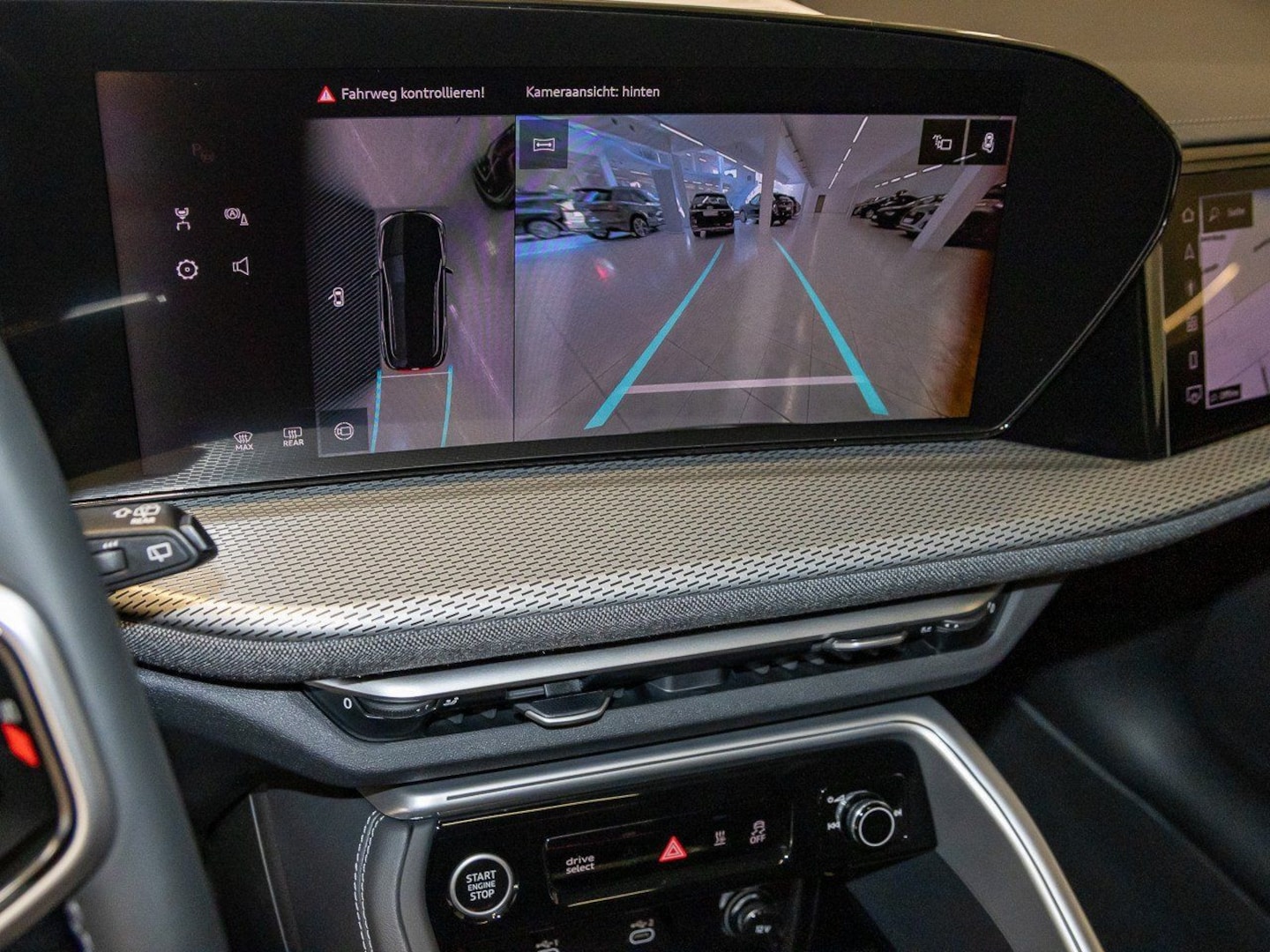 Bild über Audi Q5 SUV TDI quattro 150 kW S tronic - für weitere Informationen kontaktieren Sie den Audi Partner