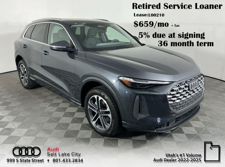 2025 Audi Q5 40 Premium Plus's photo
