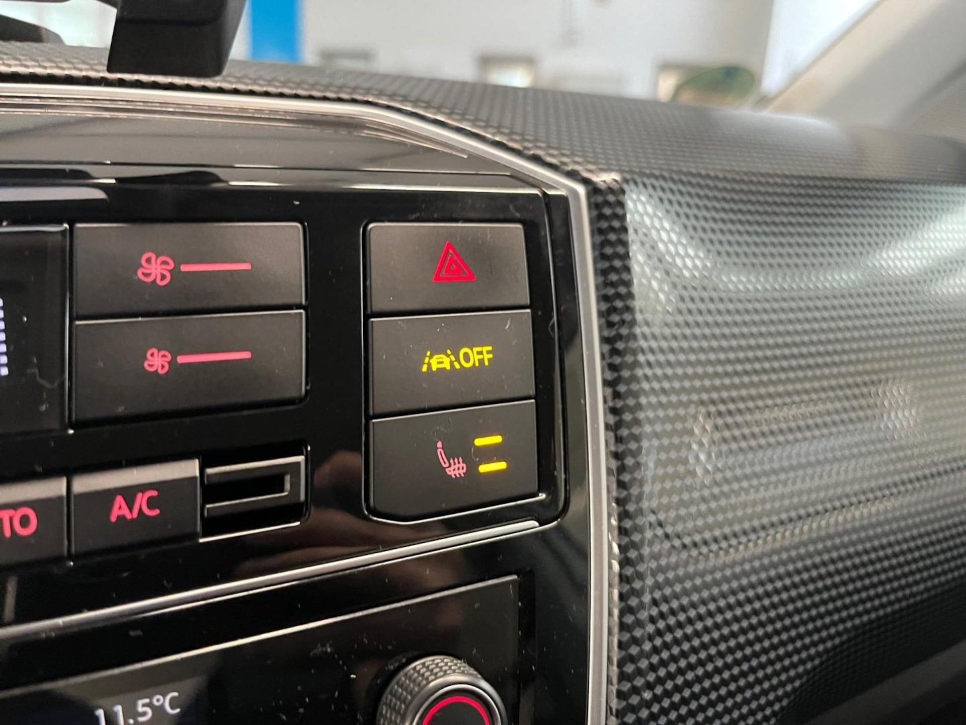 Volkswagen up! R-Line
