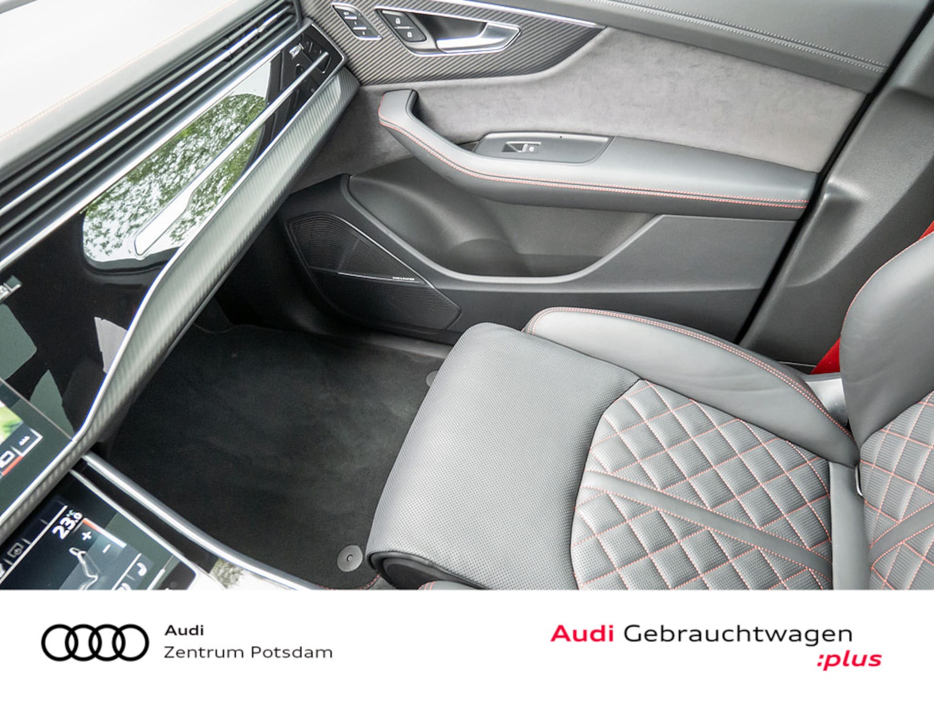 Audi SQ7 SUV