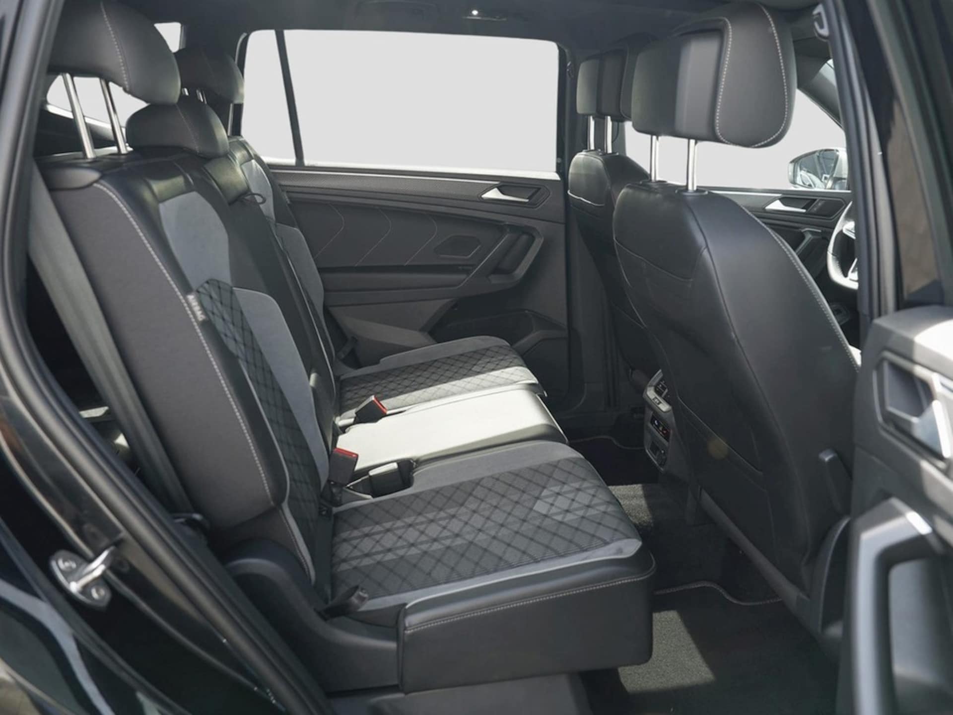Volkswagen Tiguan Allspace R-Line