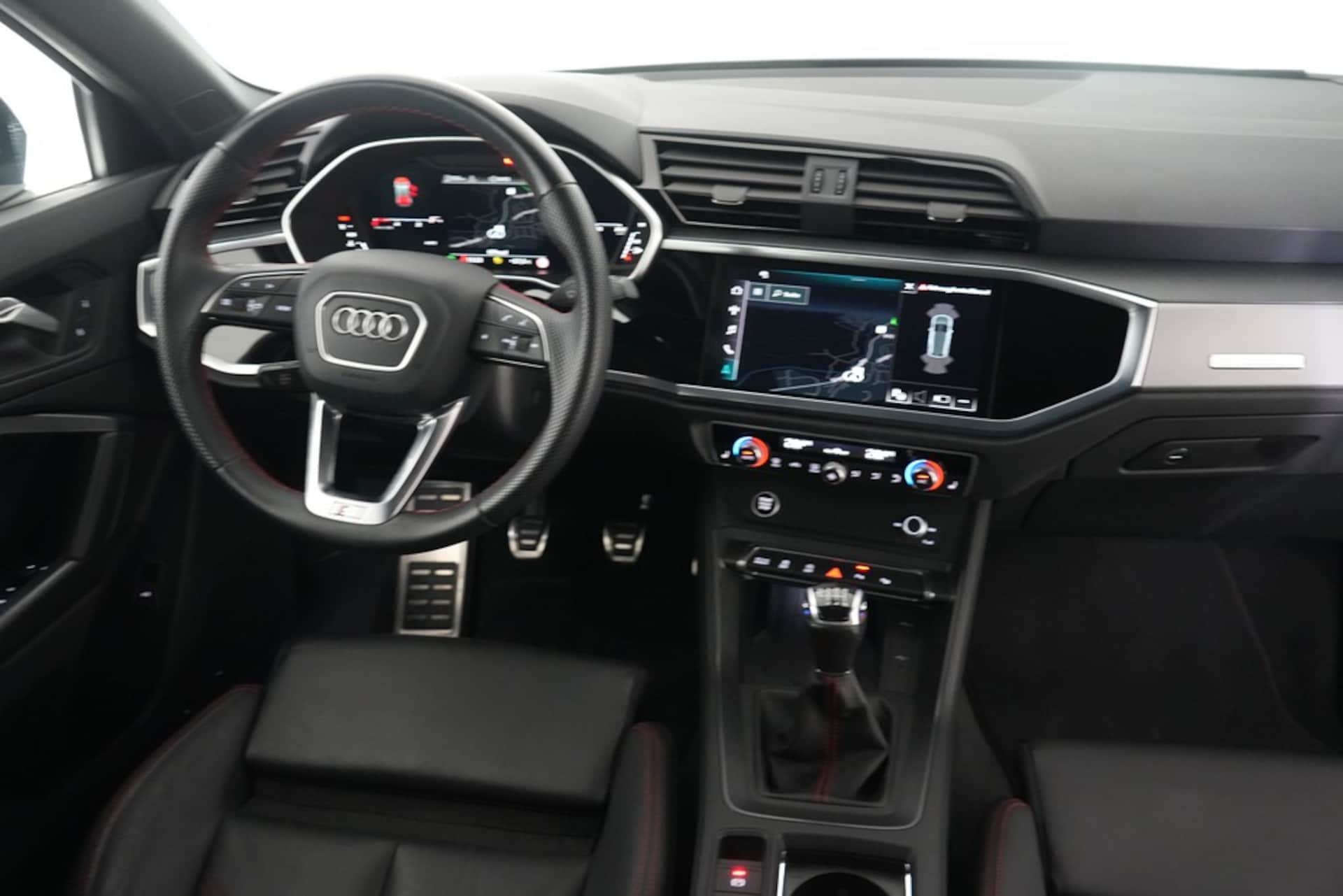 Audi Q3 SUV S line