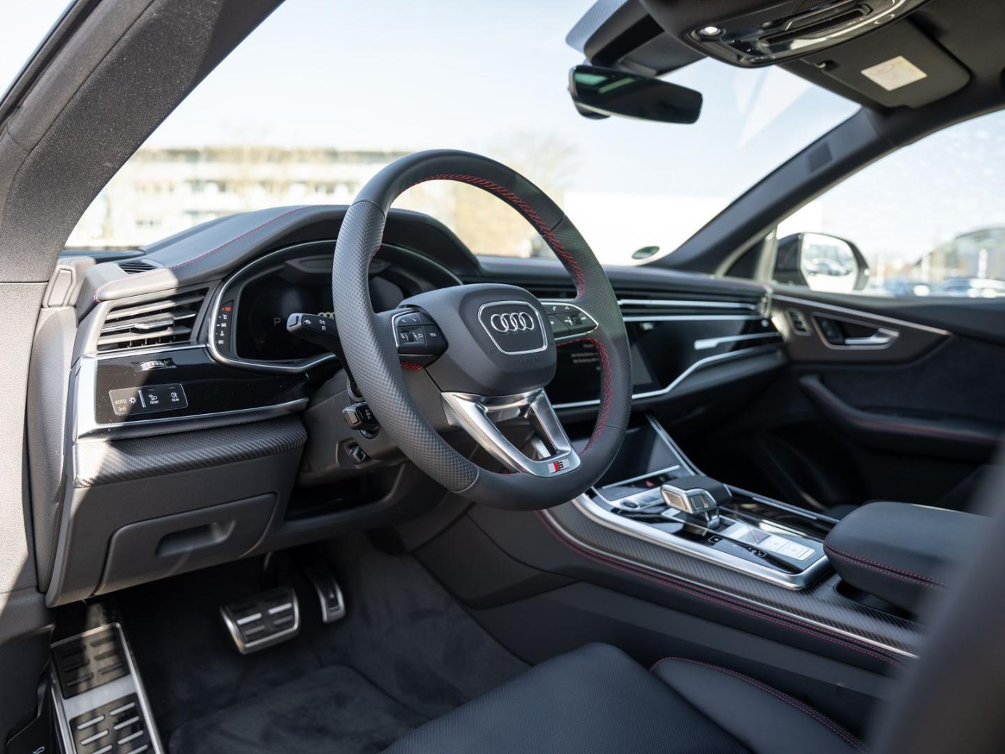Image about Audi Q8 SUV 50 TDI quattro tiptronic