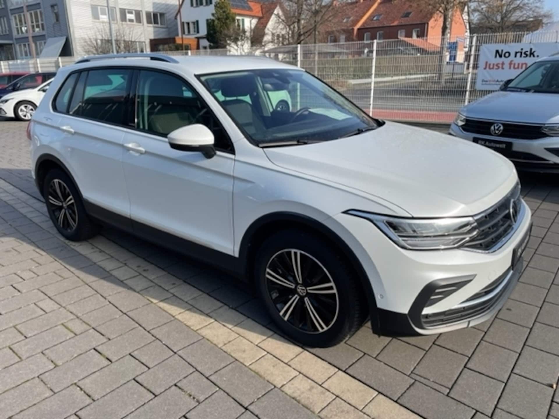 Volkswagen Tiguan Active