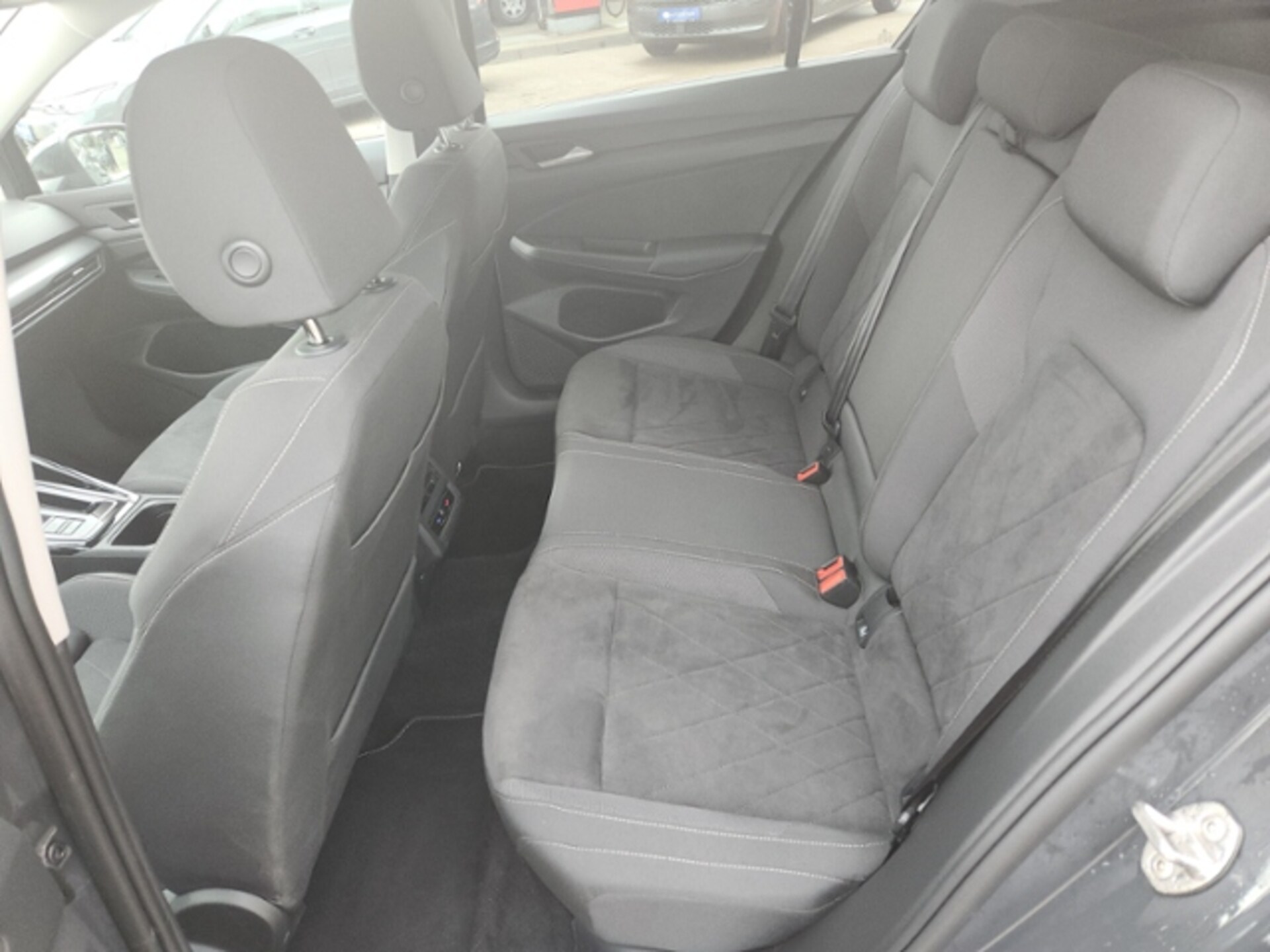 Volkswagen Golf Style