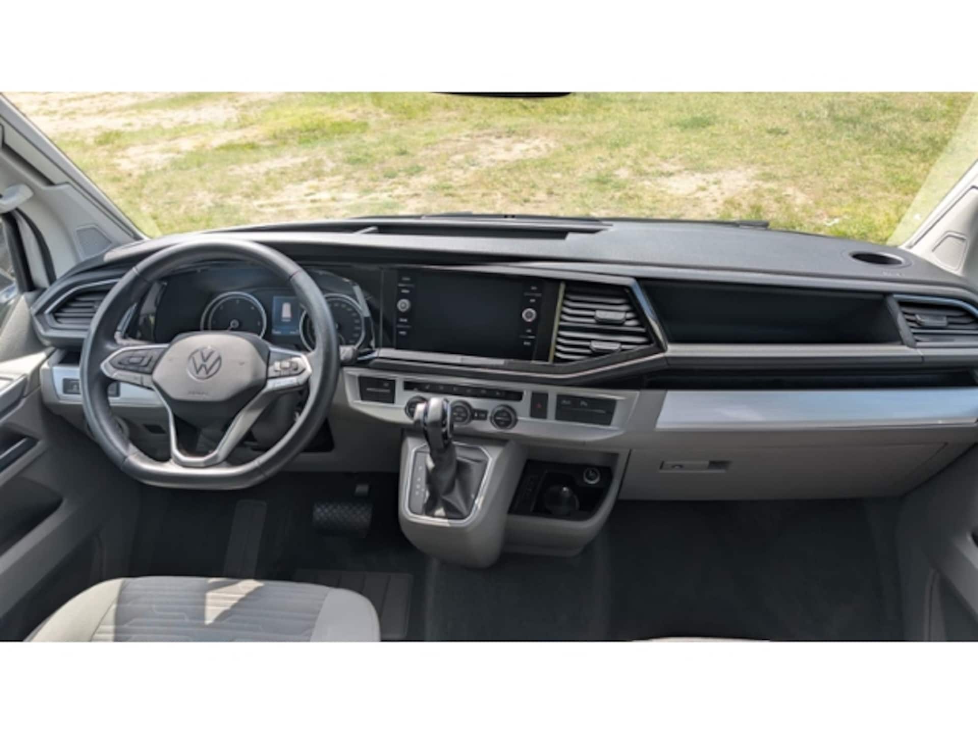 Volkswagen T6.1 California Ocean