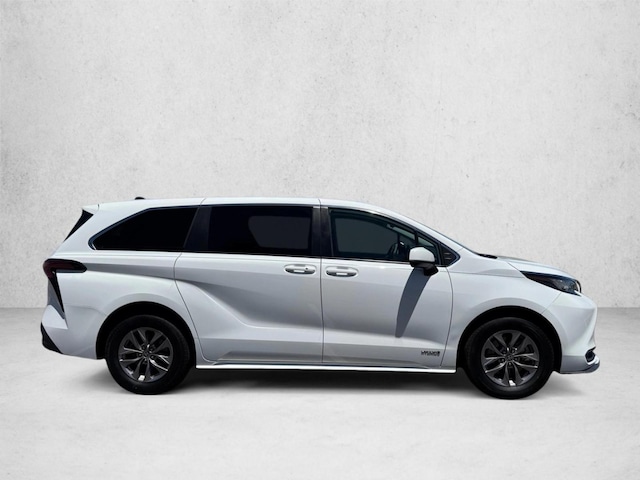 2021 Toyota Sienna