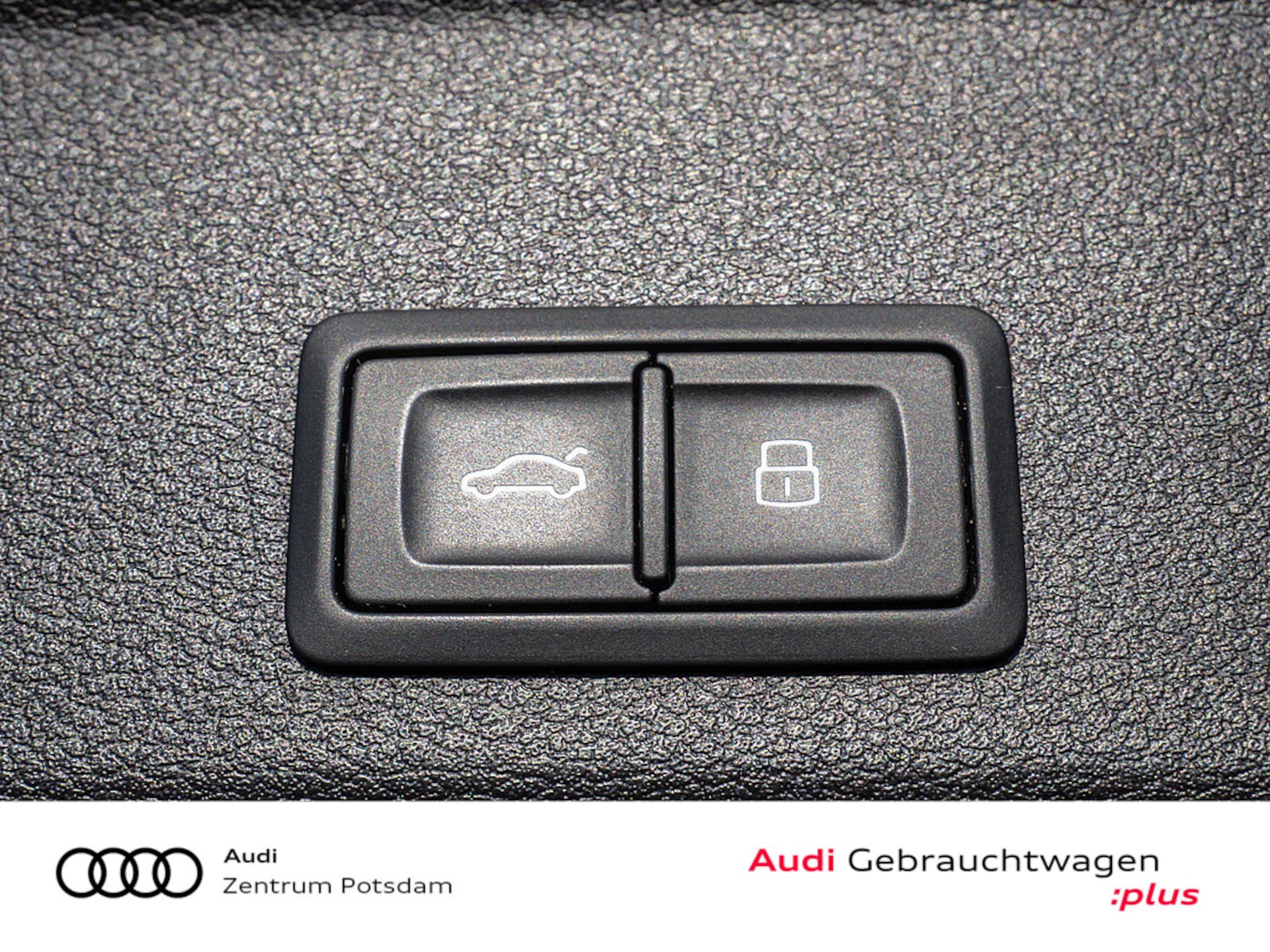 Audi A4 Avant S line