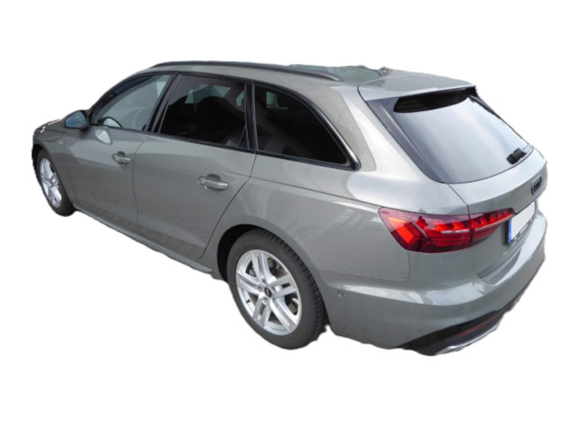 Audi A4 Avant S line