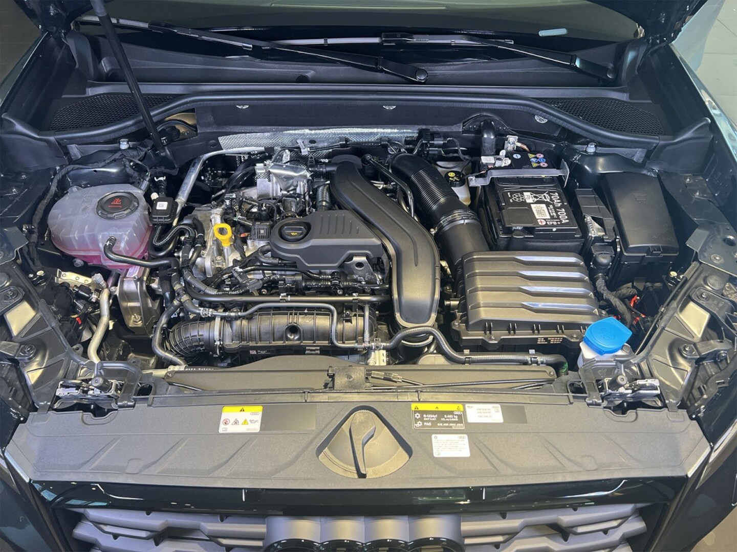 Bild über Audi Q2 S line 35 TFSI S tronic - für weitere Informationen kontaktieren Sie den Audi Partner