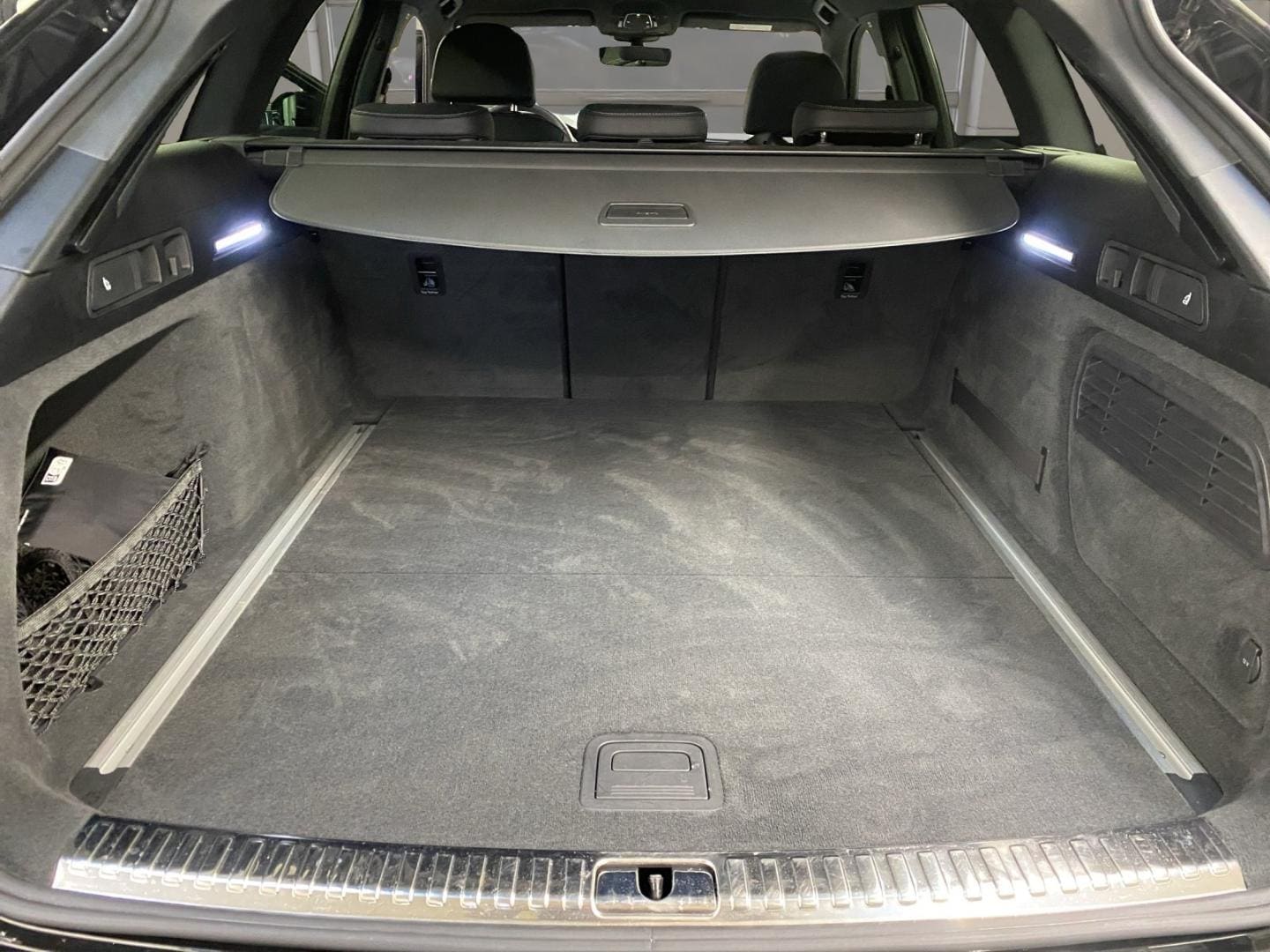 Bild über Audi A6 Avant S line 40 TDI S tronic - für weitere Informationen kontaktieren Sie den Audi Partner
