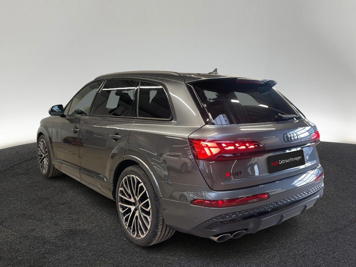 Image about Audi SQ7 SUV TFSI quattro tiptronic