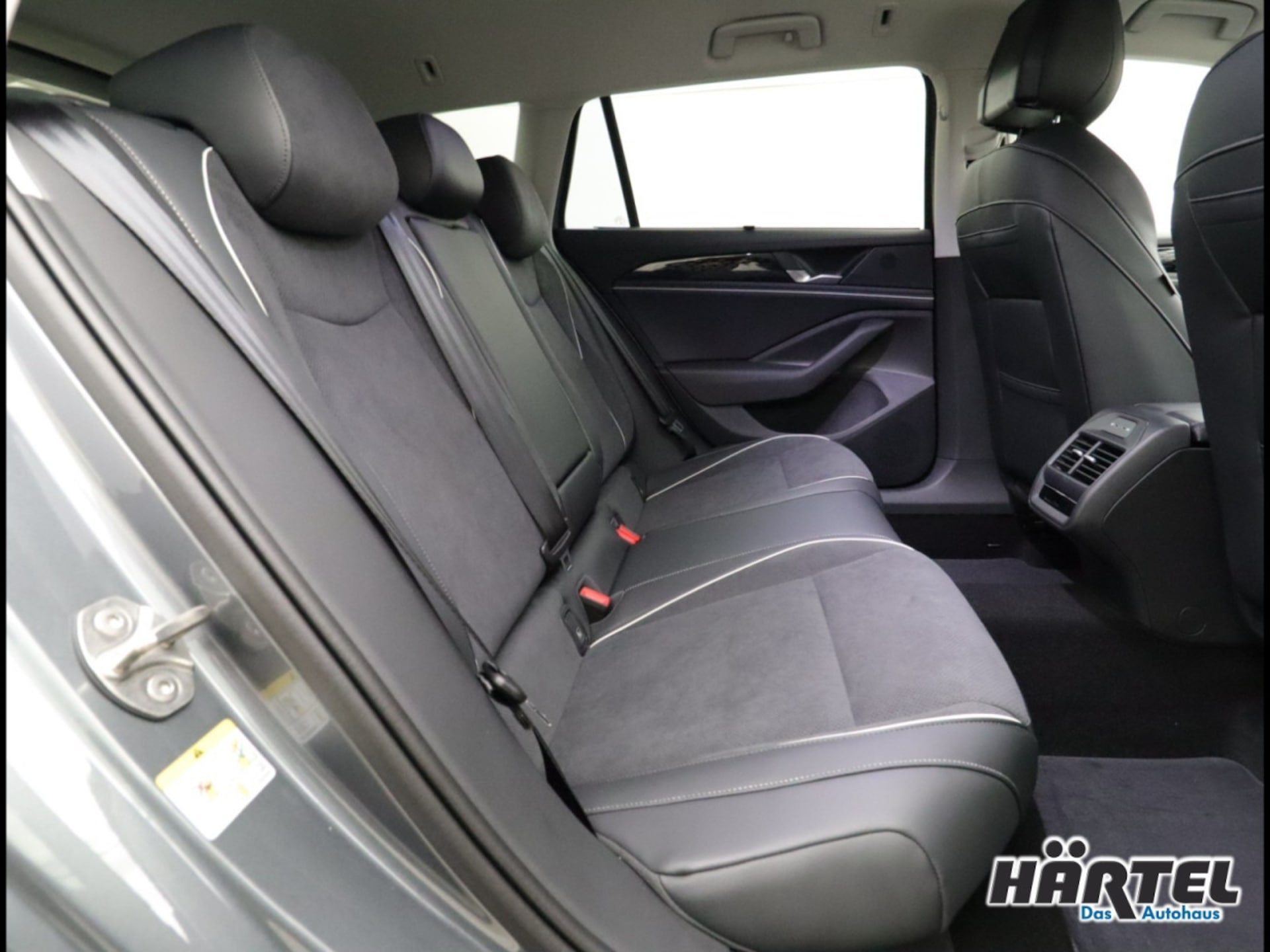 Volkswagen Passat Elegance