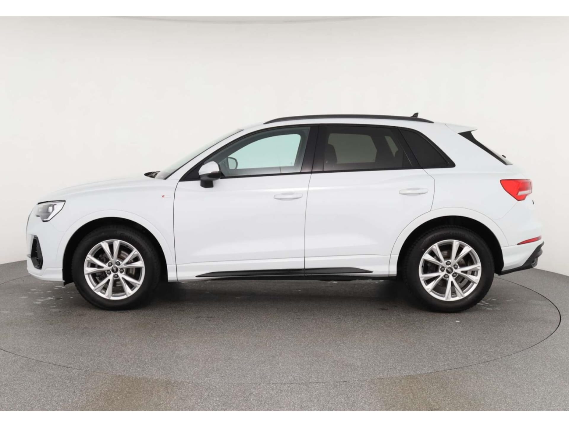 Audi Q3 SUV S line