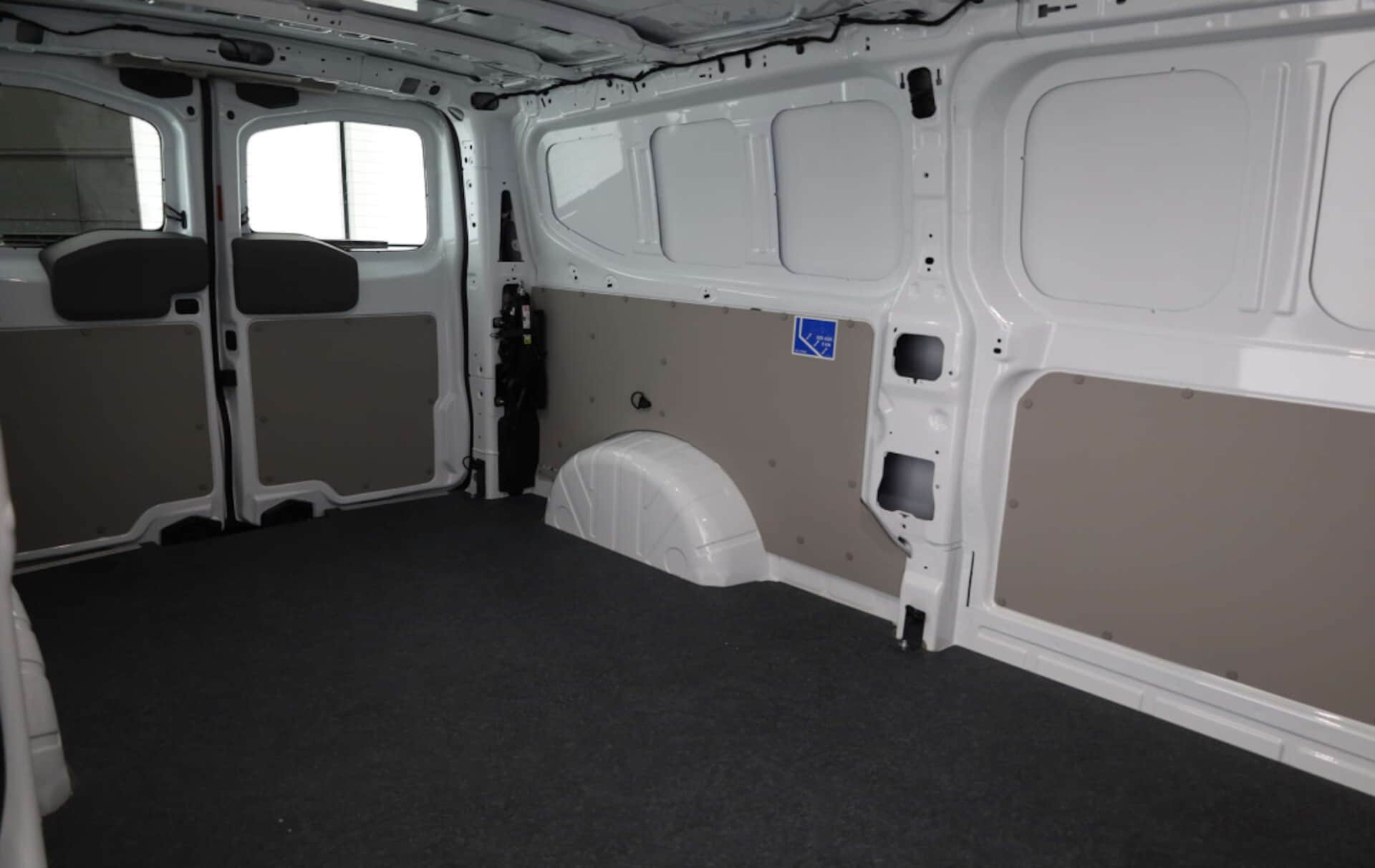Volkswagen Transporter Kasten langer Radstand