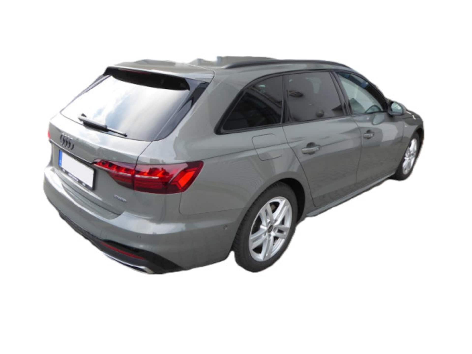 Audi A4 Avant S line
