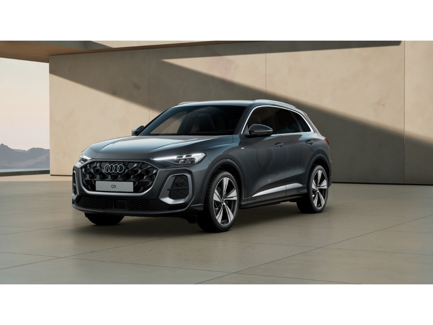 Bild über Audi Q5 SUV TFSI quattro 150 kW S tronic - für weitere Informationen kontaktieren Sie den Audi Partner