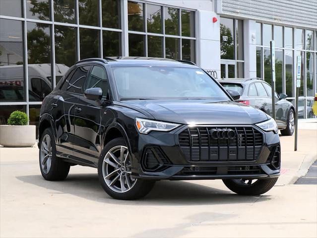 2025 AUDI Q3 - Image 2