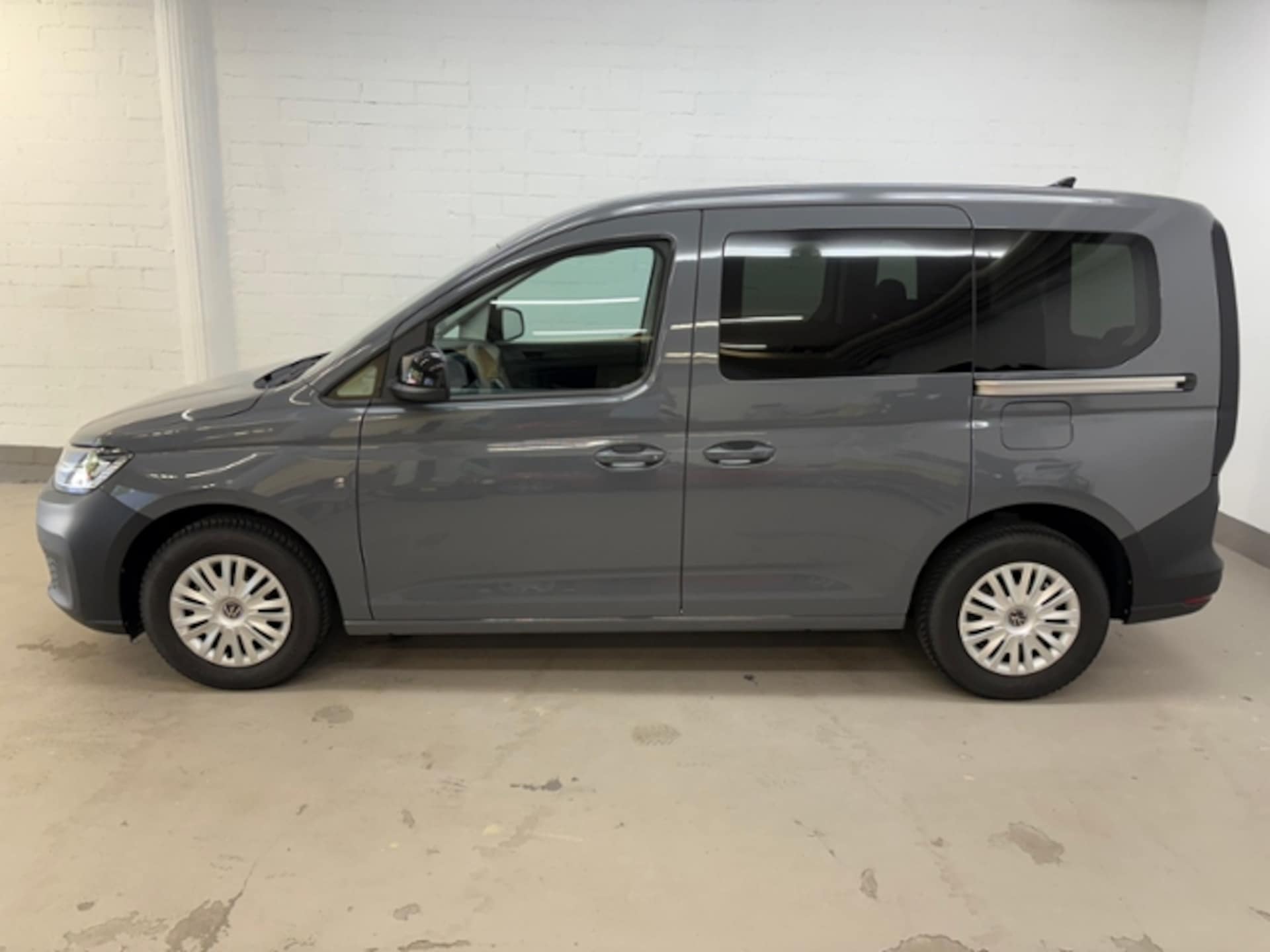 Volkswagen Caddy Basis-Modell