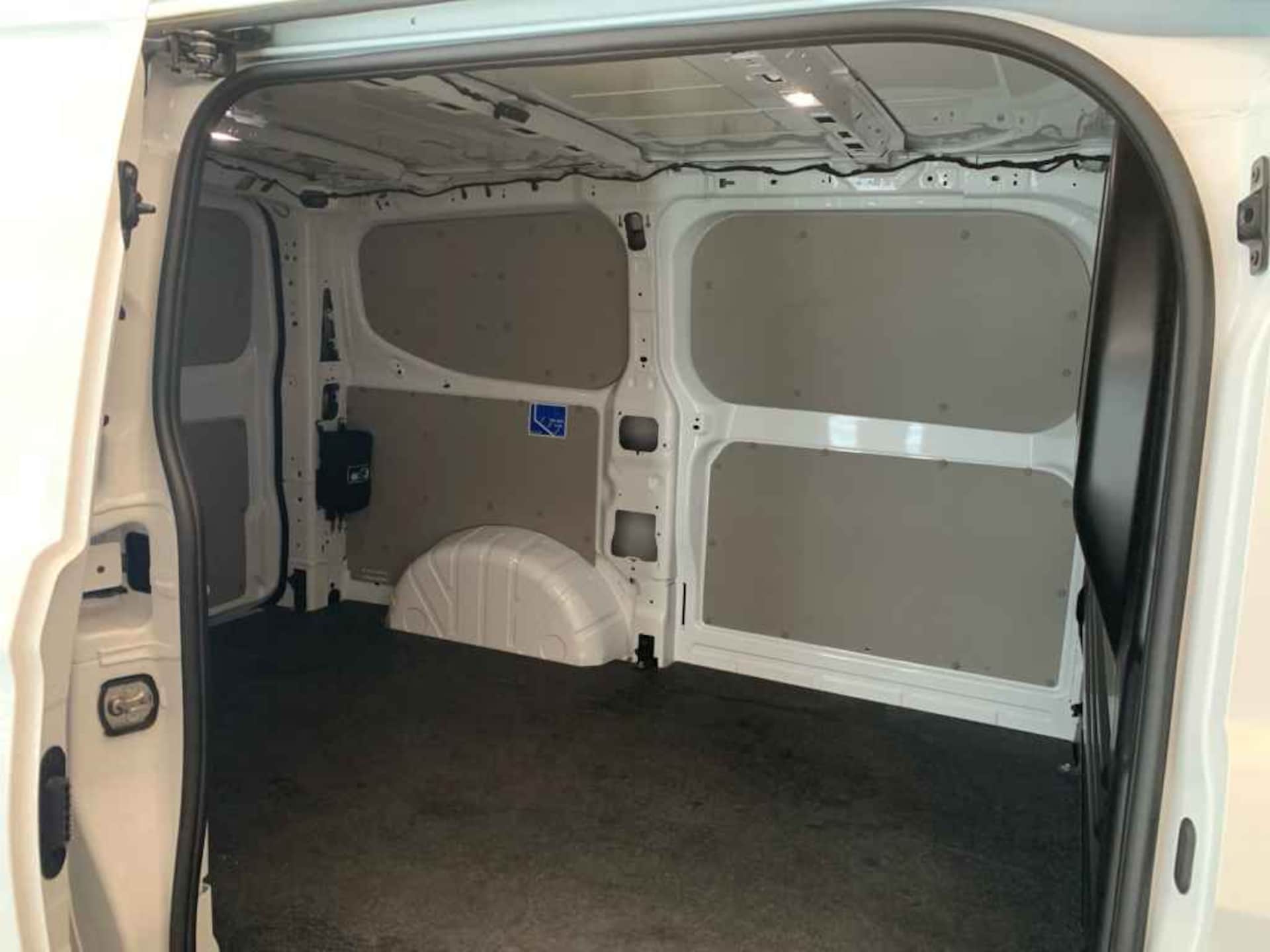 Volkswagen Transporter Kasten kurzer Radstand