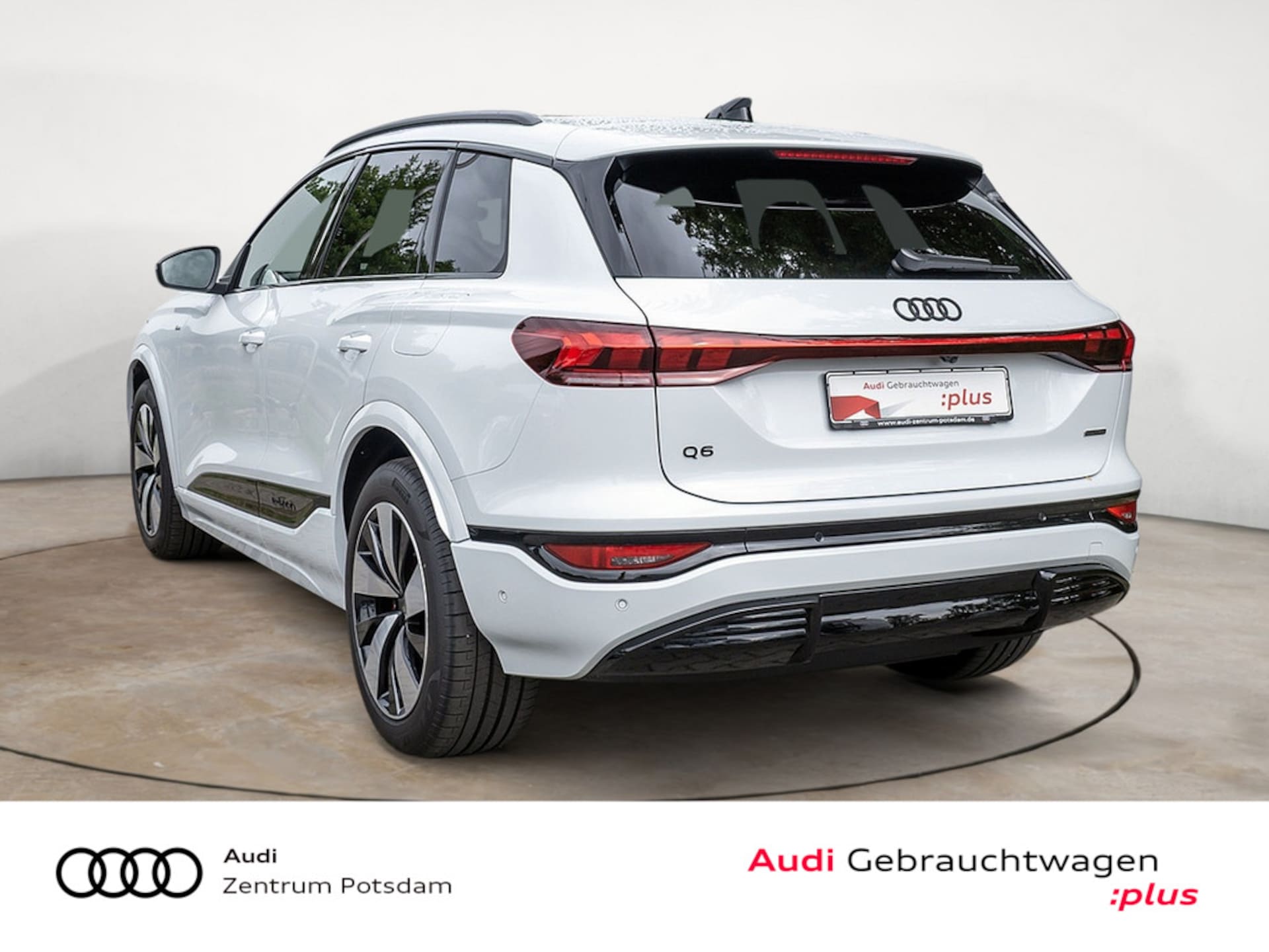 Audi Q6 SUV e-tron