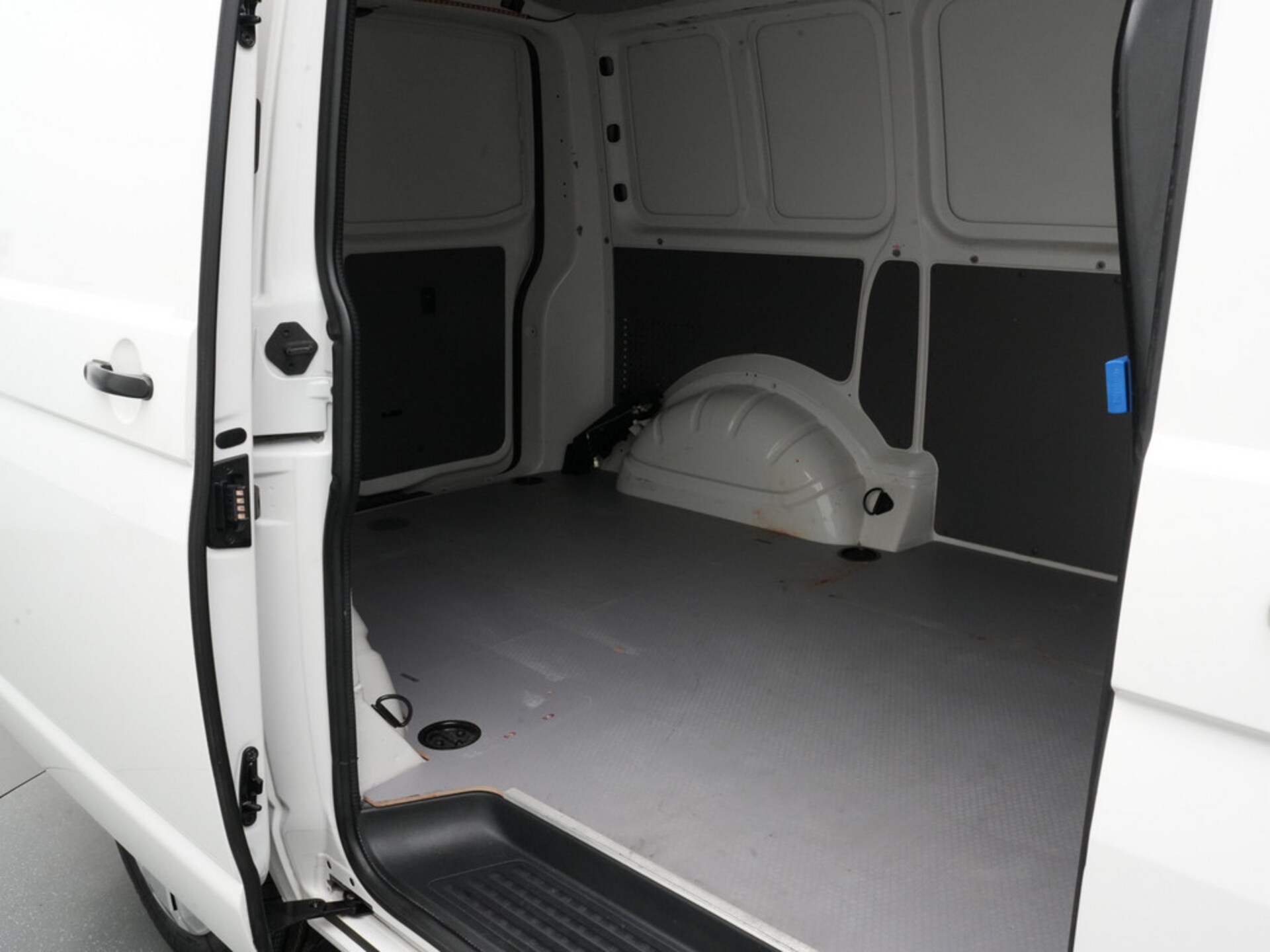 Volkswagen T6.1 Transporter Kasten kurzer Radstand