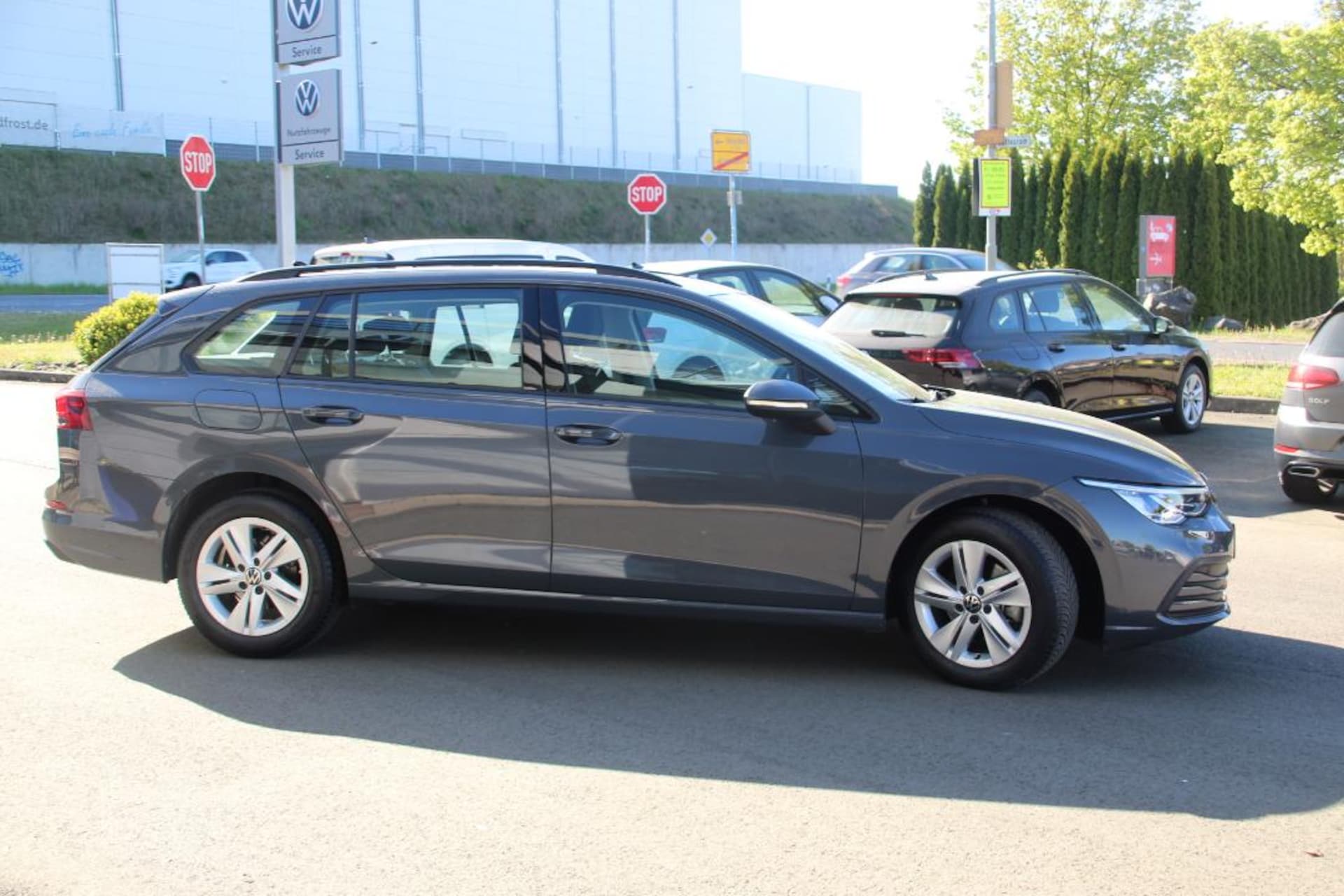 Volkswagen Golf Variant Life
