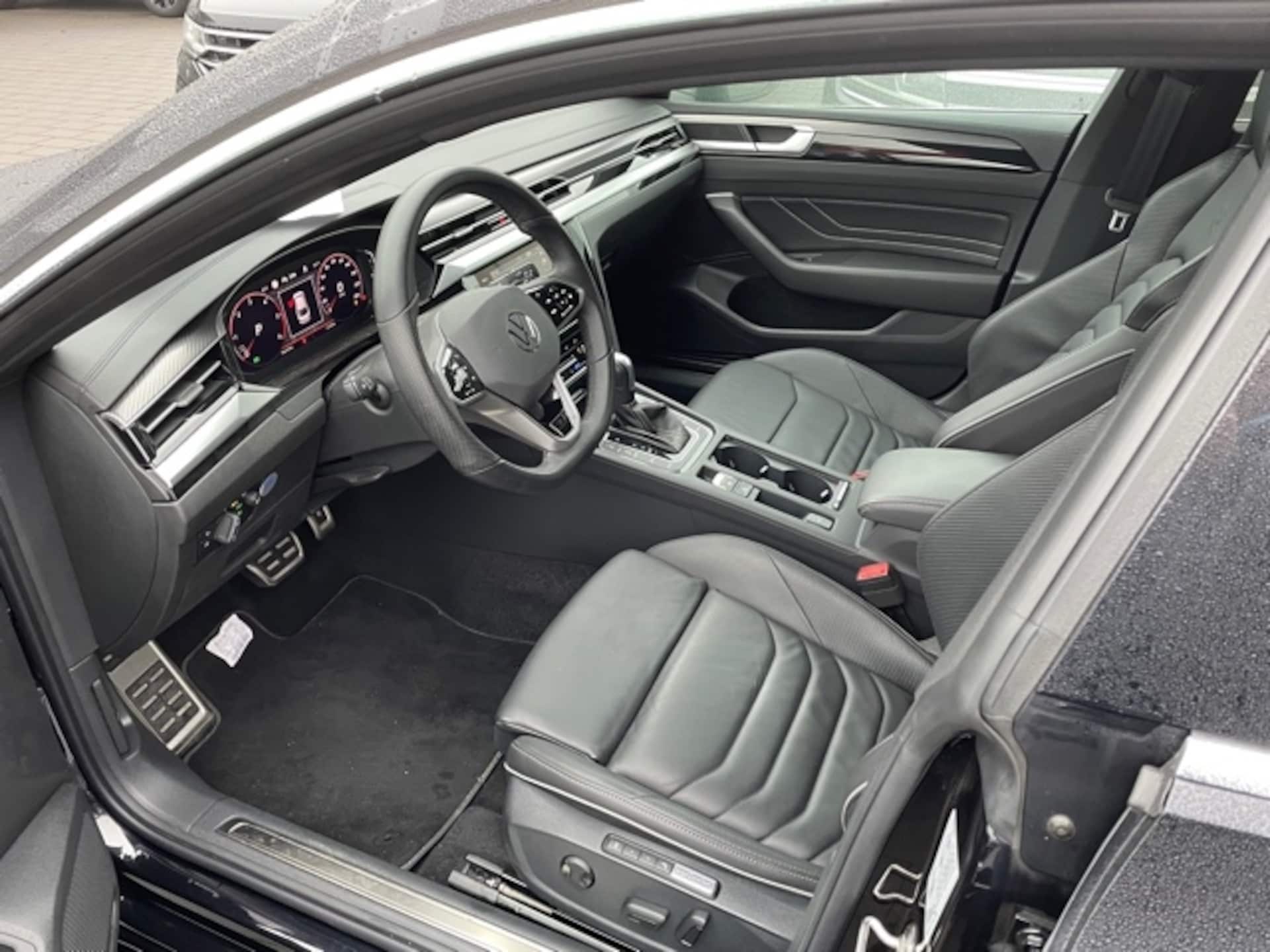 Volkswagen Arteon R-Line