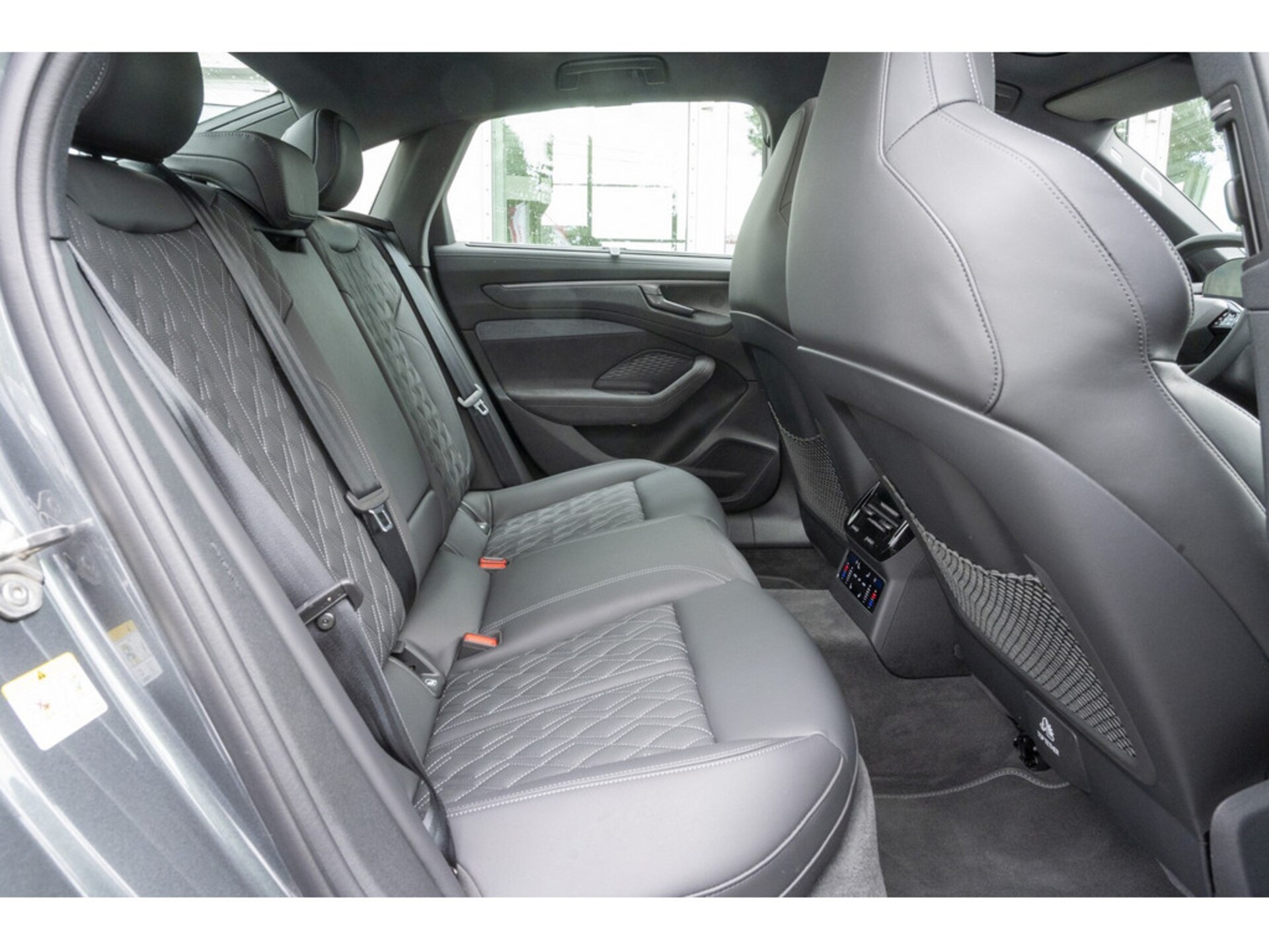 Audi A6 Limousine