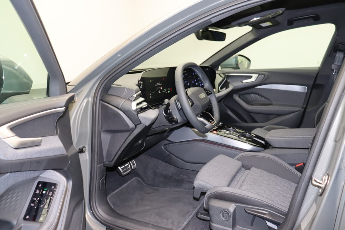 Bild über Audi A5 Limousine TFSI 110 kW S tronic - für weitere Informationen kontaktieren Sie den Audi Partner