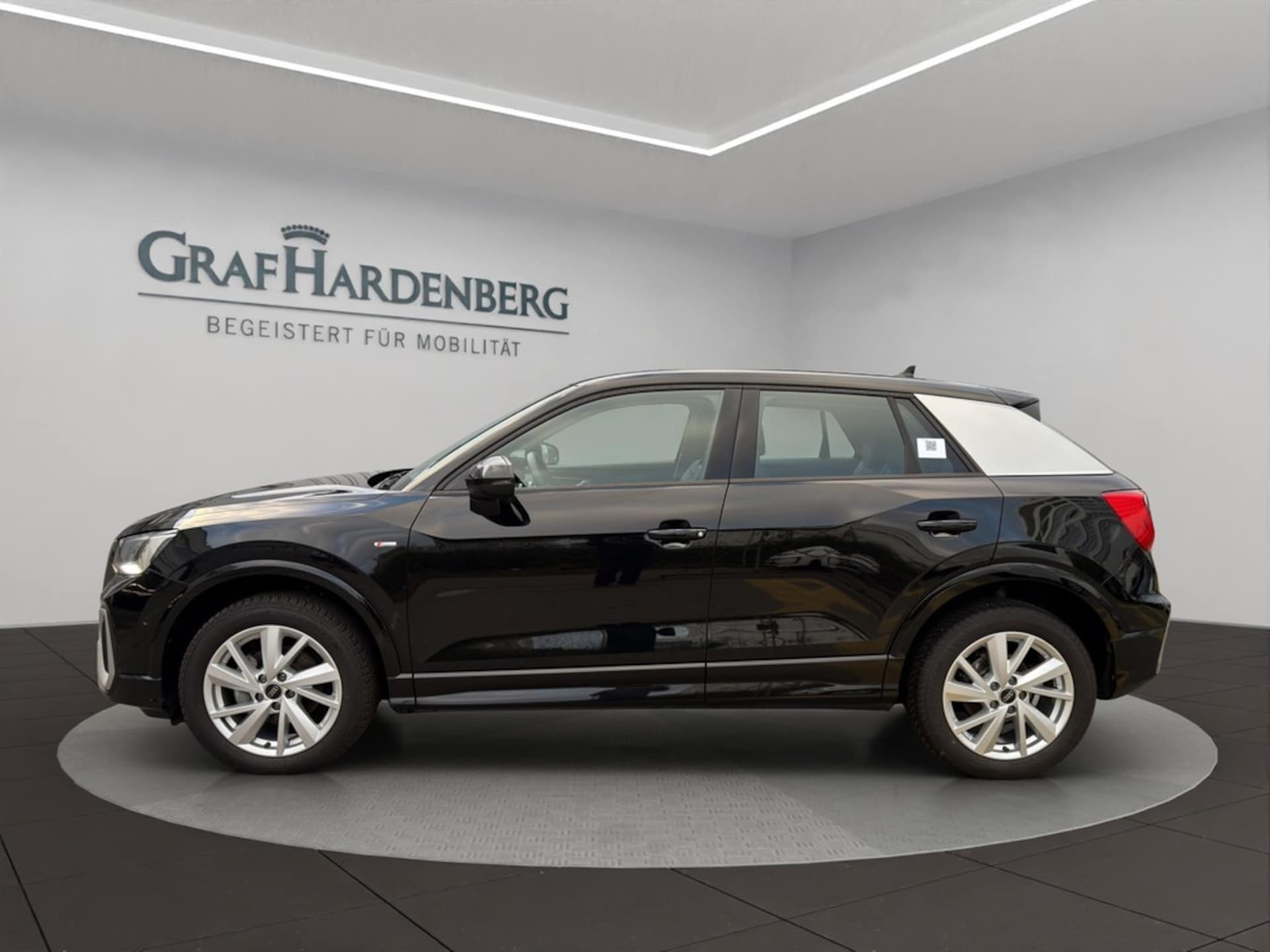 Audi Q2 S line